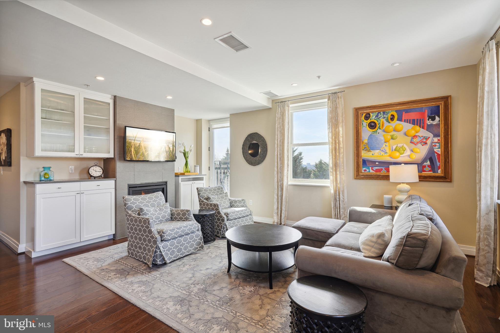 GEORGETOWN - Residential