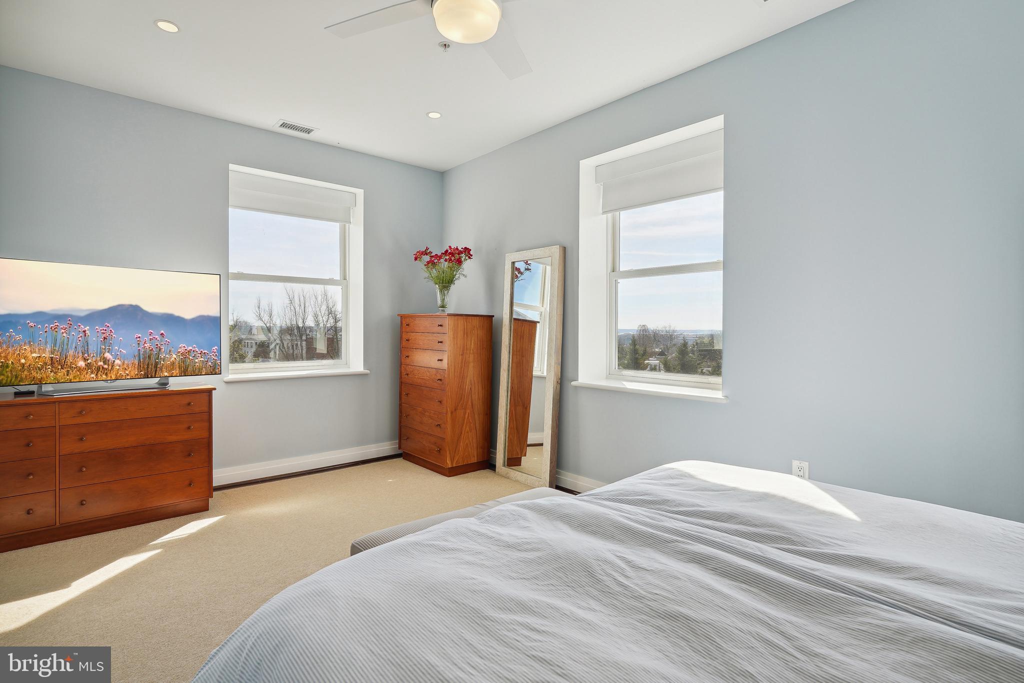 GEORGETOWN - Residential