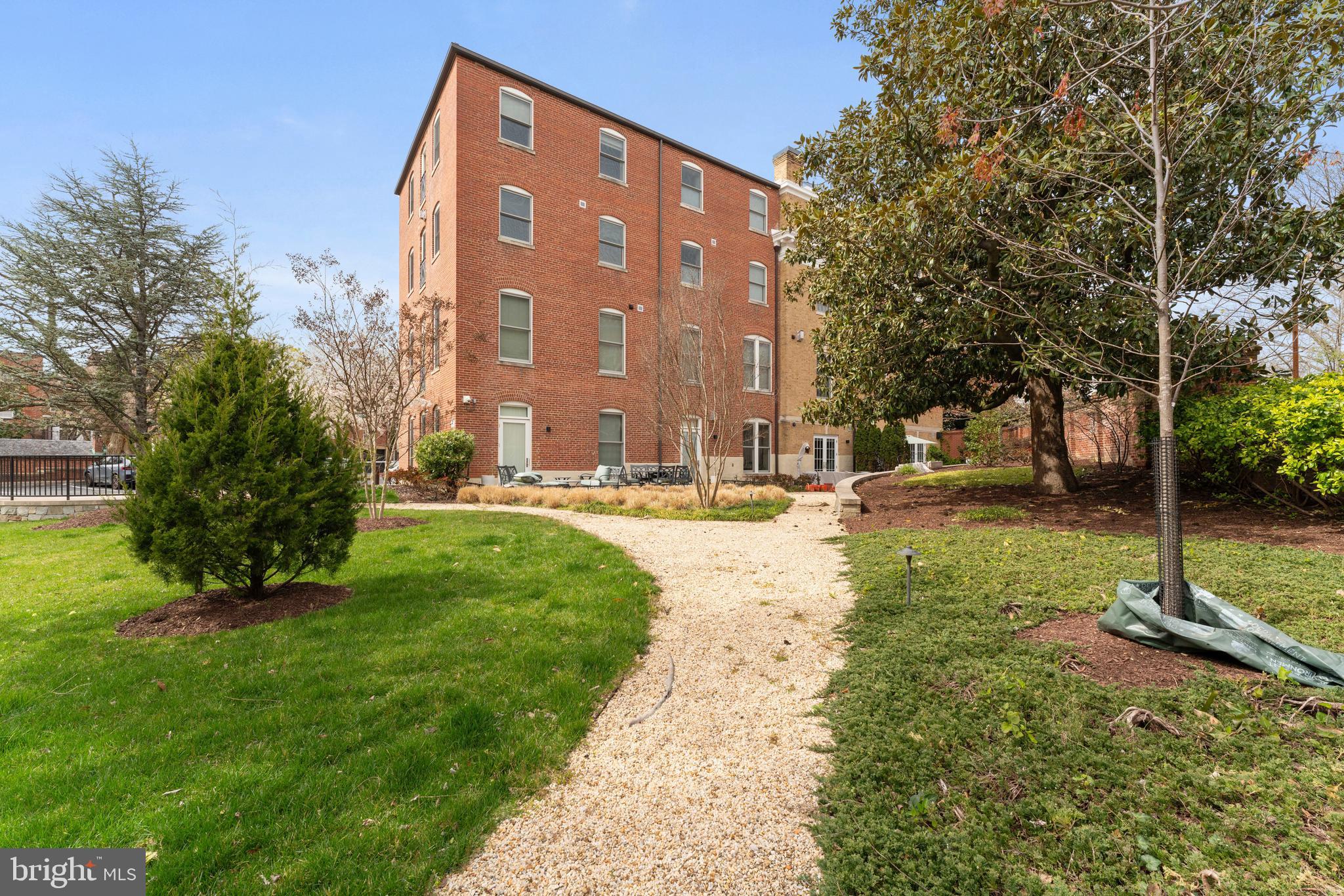 GEORGETOWN - Residential