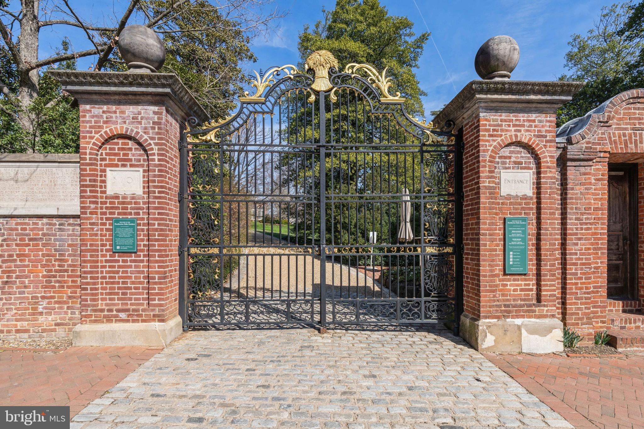 GEORGETOWN - Residential