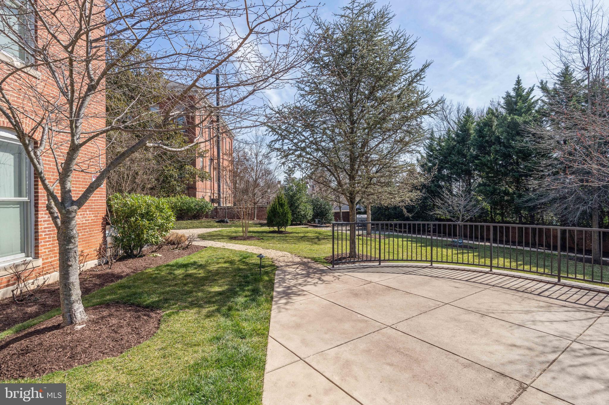 GEORGETOWN - Residential