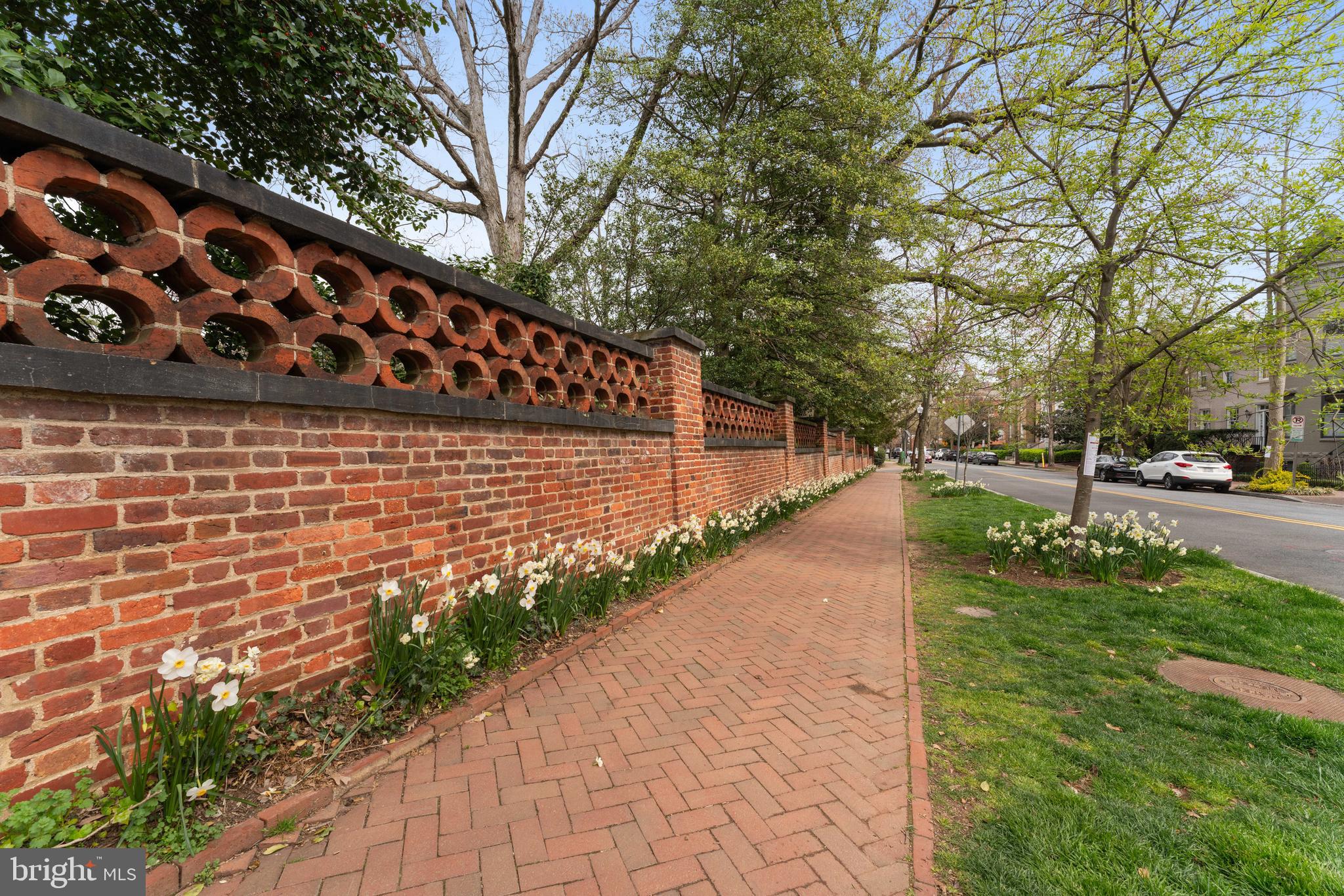GEORGETOWN - Residential