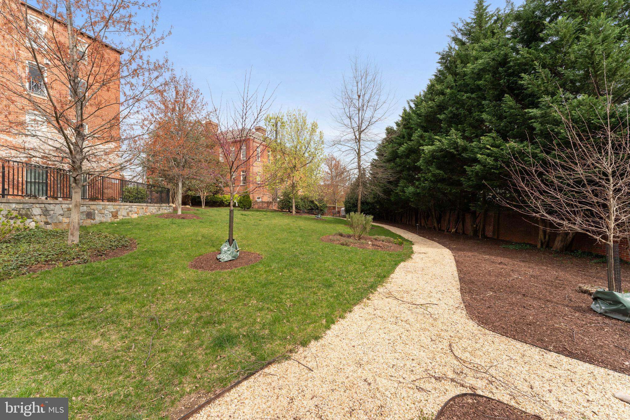 GEORGETOWN - Residential