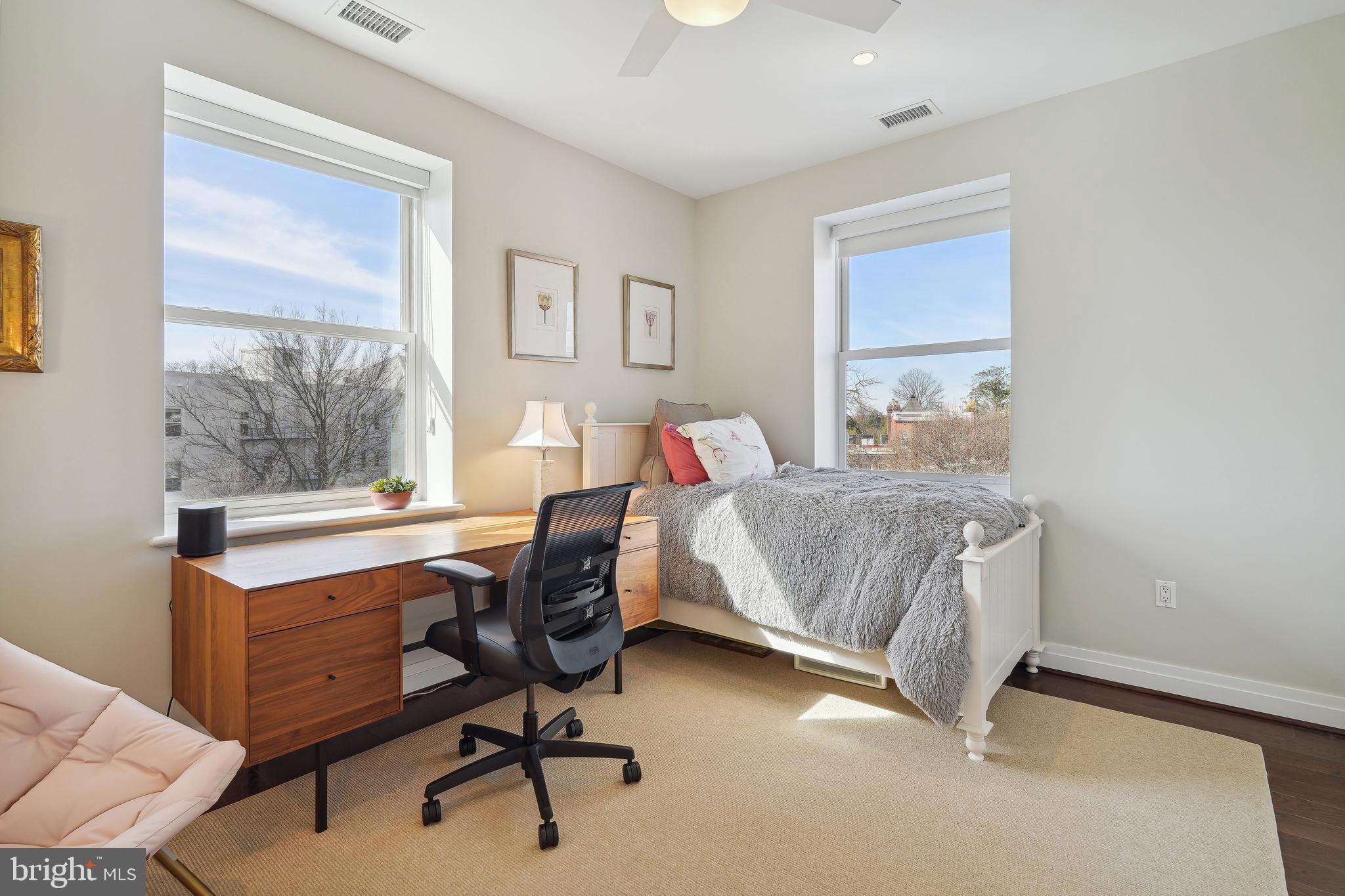 GEORGETOWN - Residential