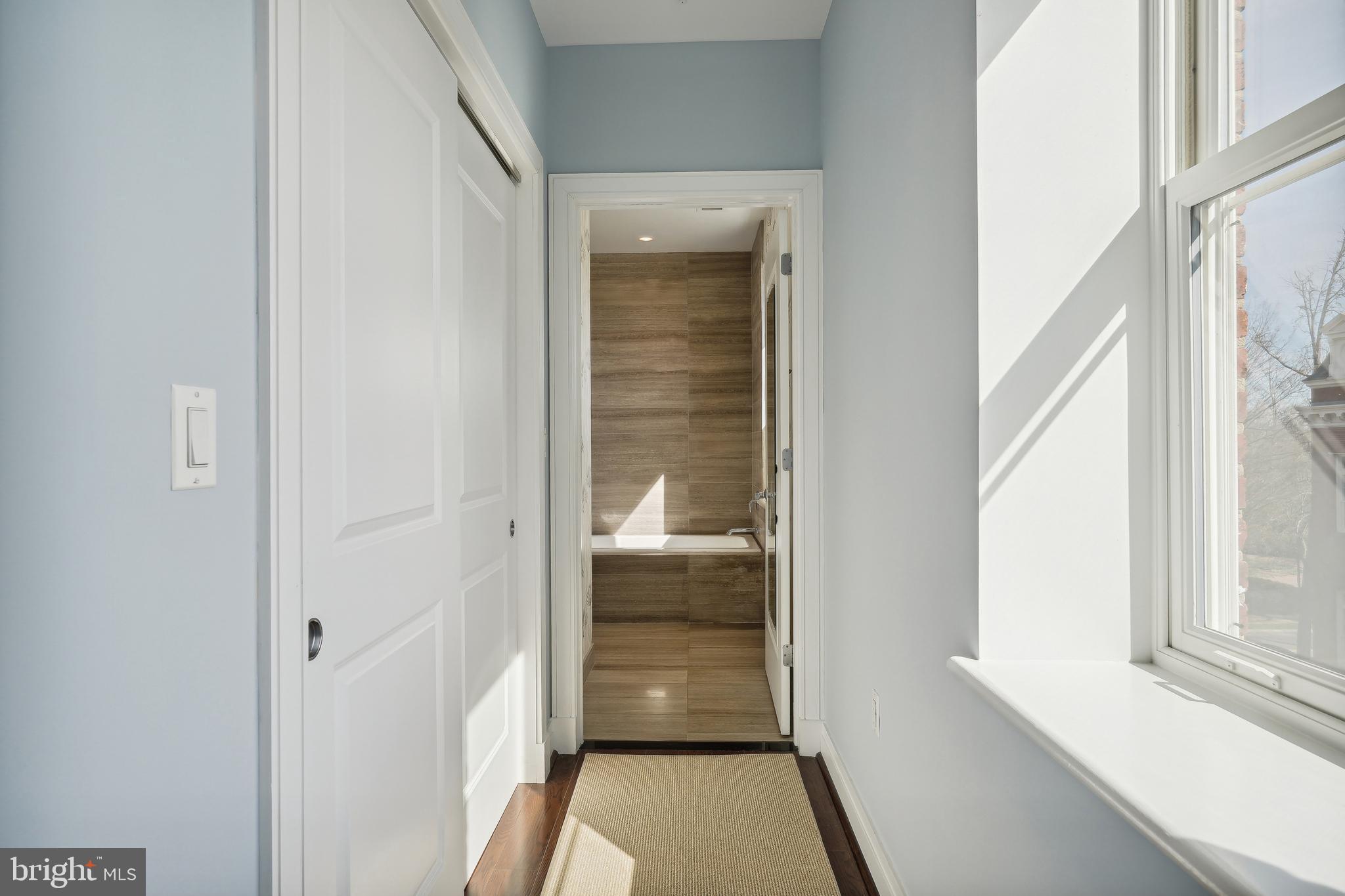 GEORGETOWN - Residential