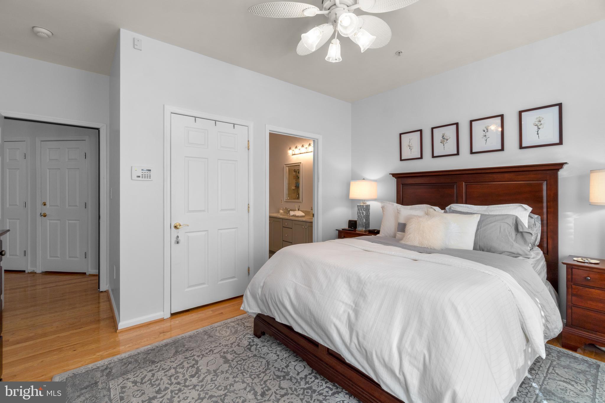 HICKORY CREST - Residential