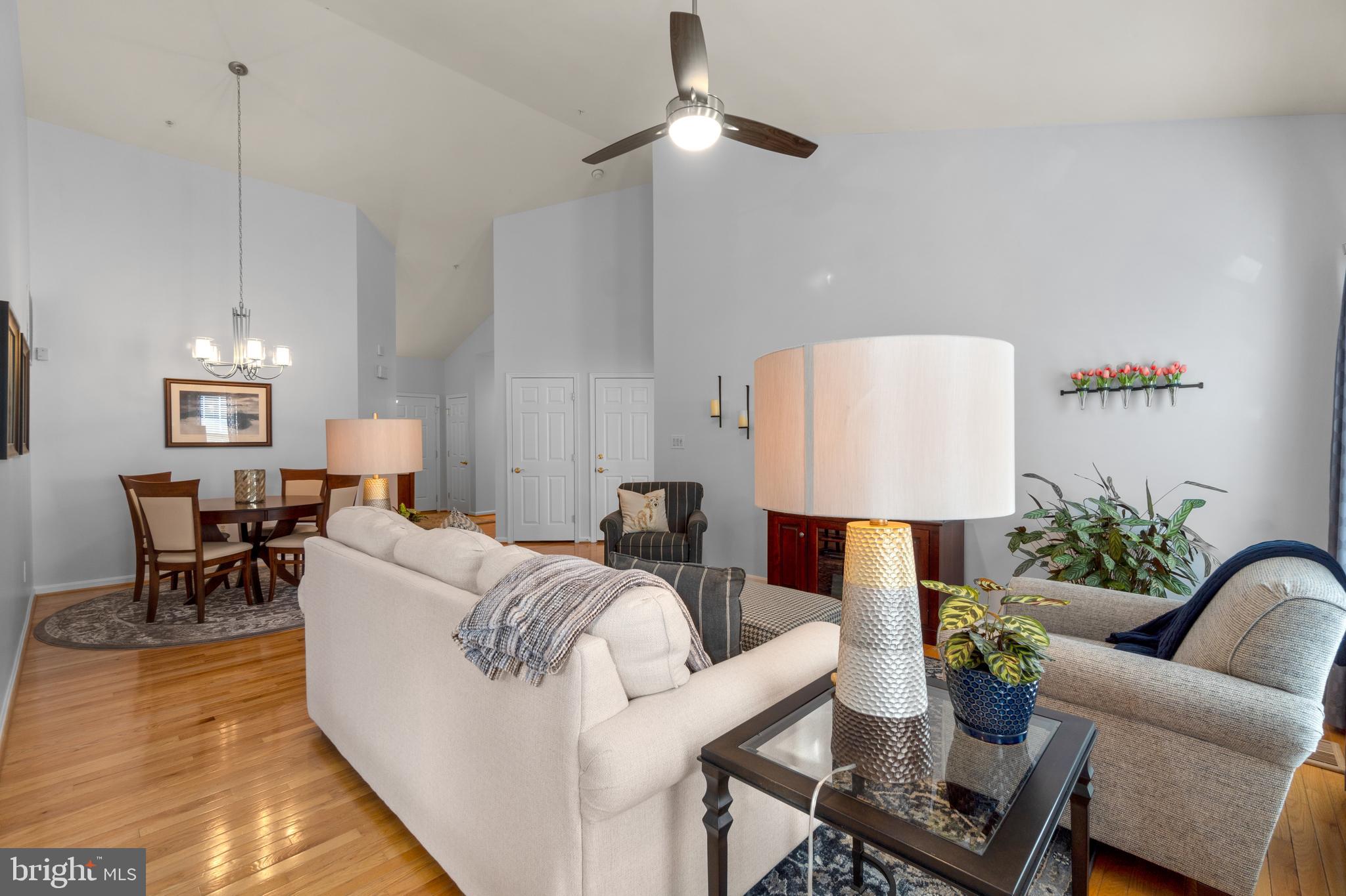 HICKORY CREST - Residential