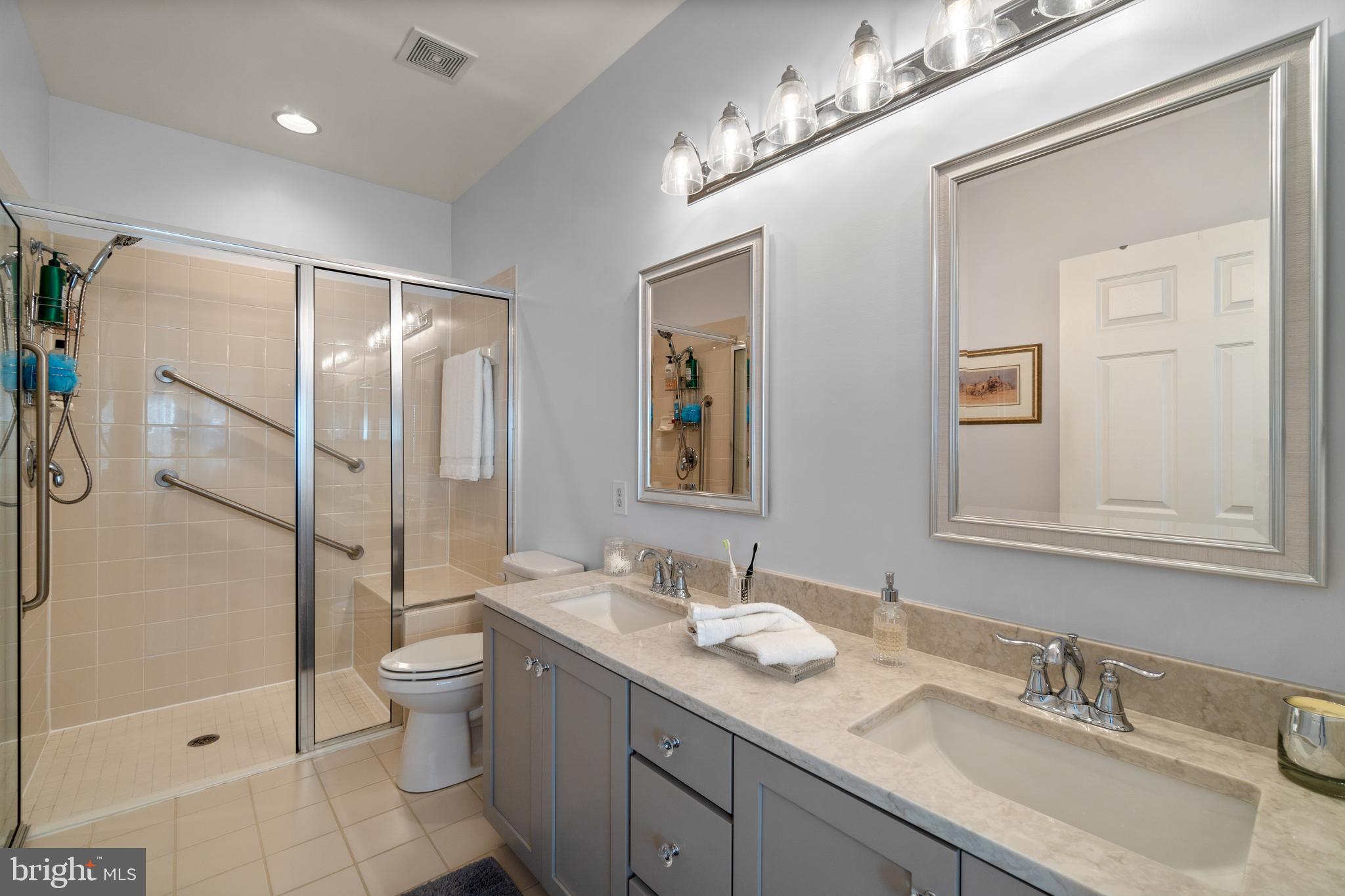 HICKORY CREST - Residential