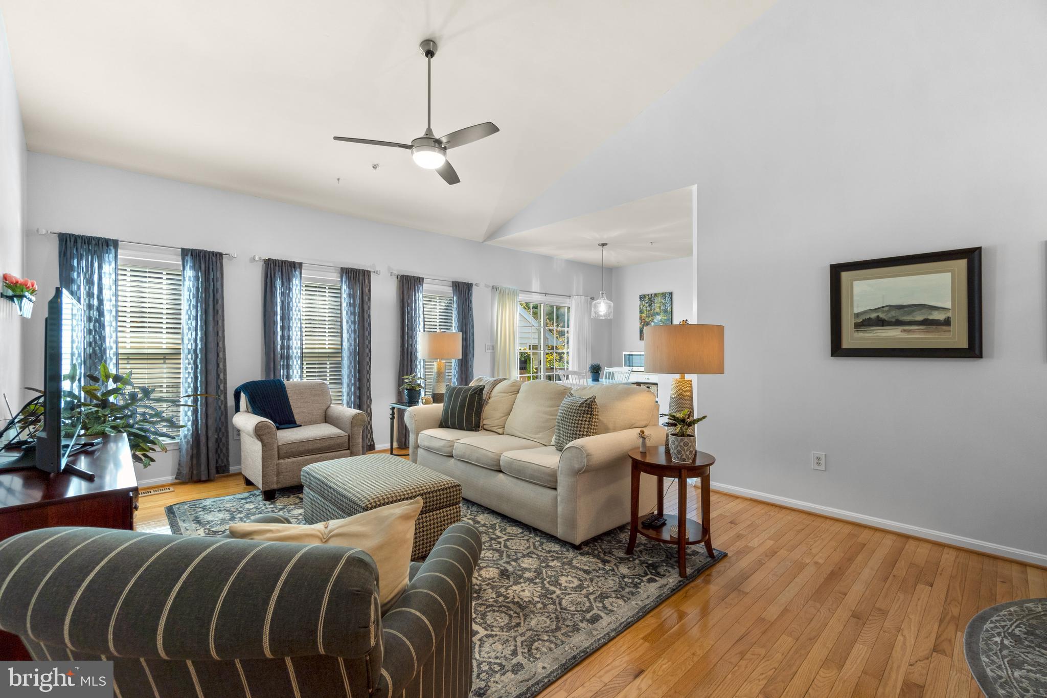 HICKORY CREST - Residential