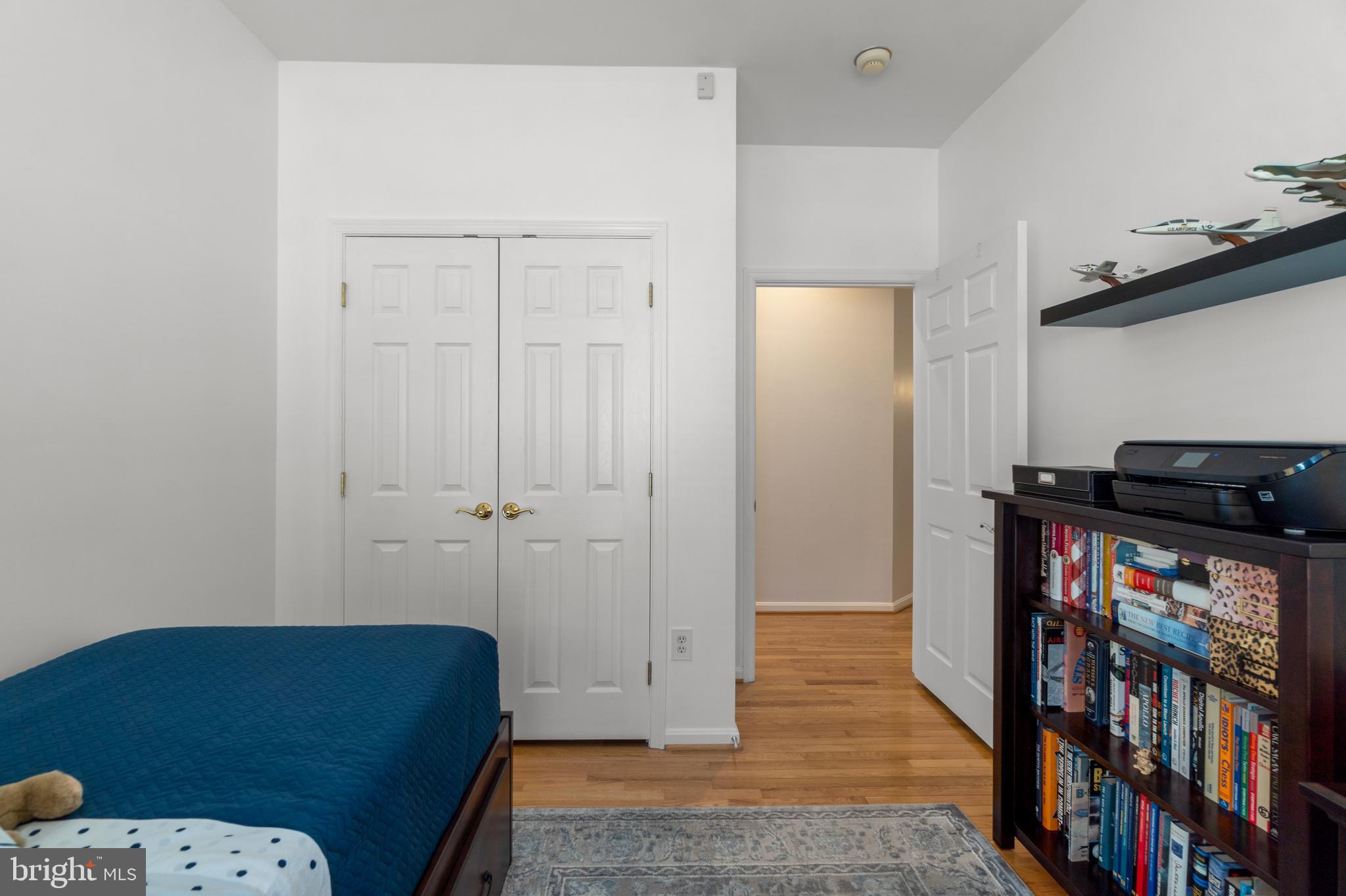 HICKORY CREST - Residential