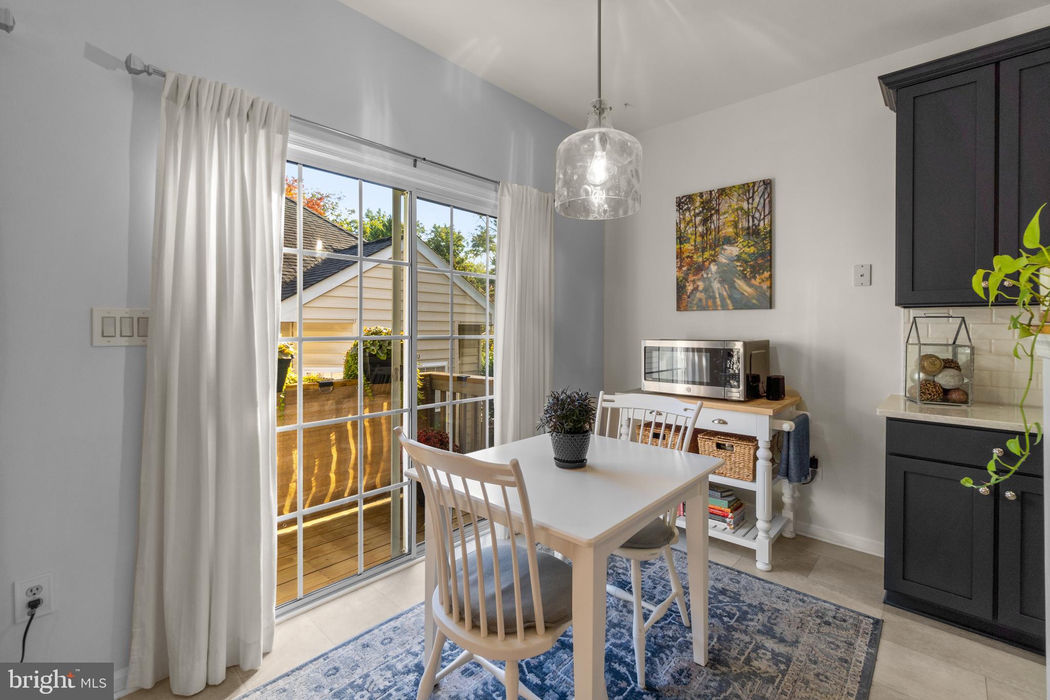 HICKORY CREST - Residential