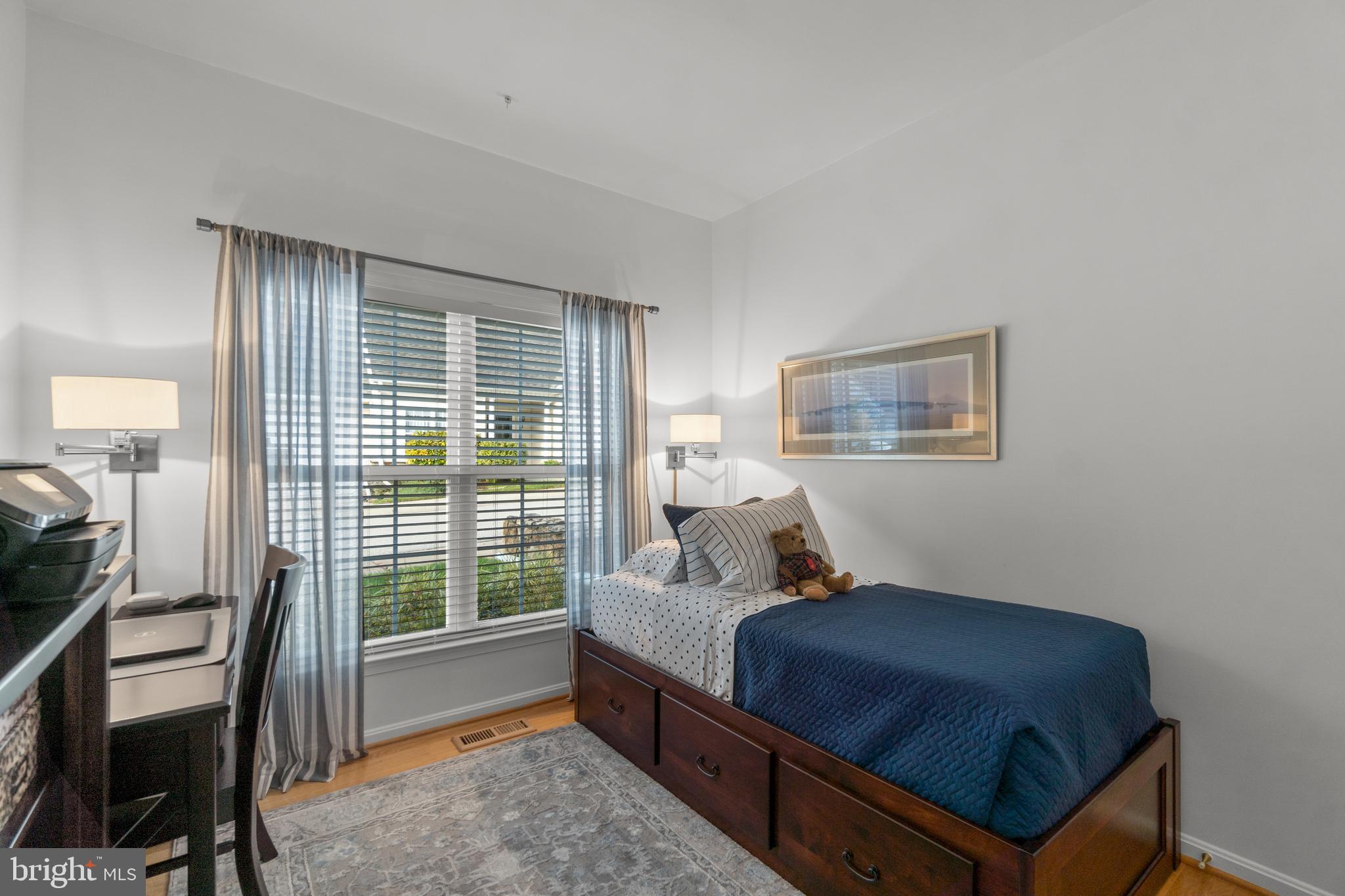 HICKORY CREST - Residential