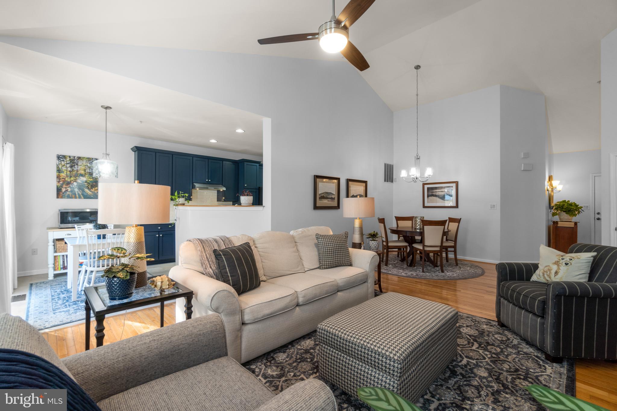 HICKORY CREST - Residential