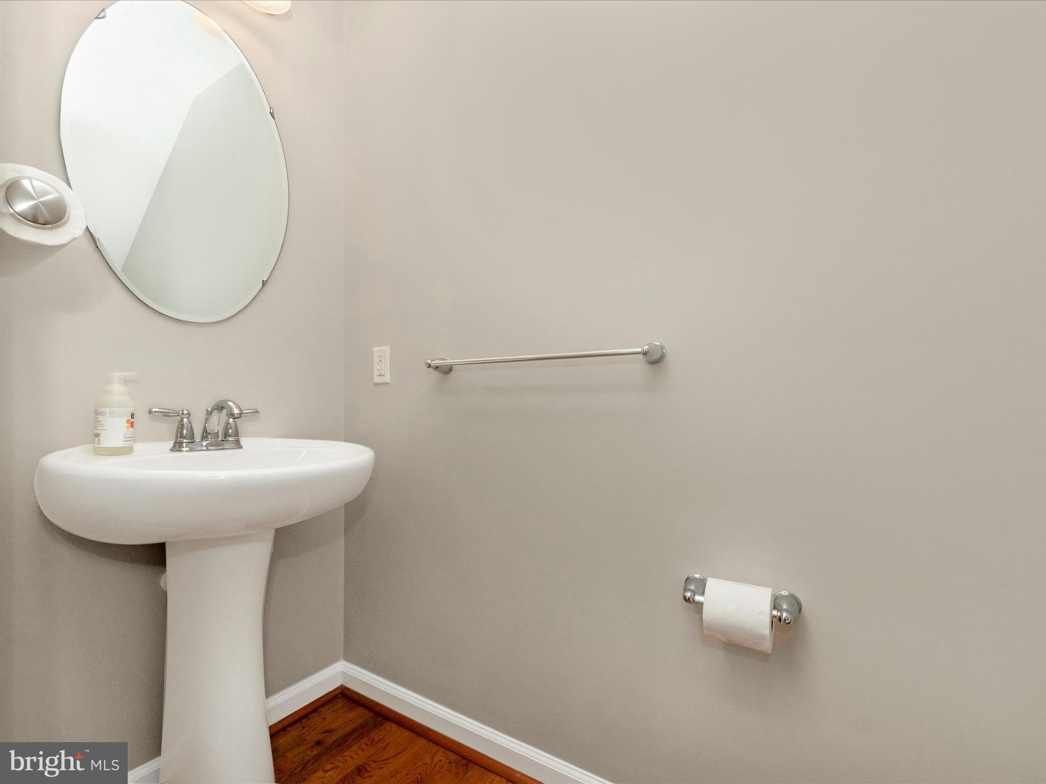 STONEY RUN - Residential Lease