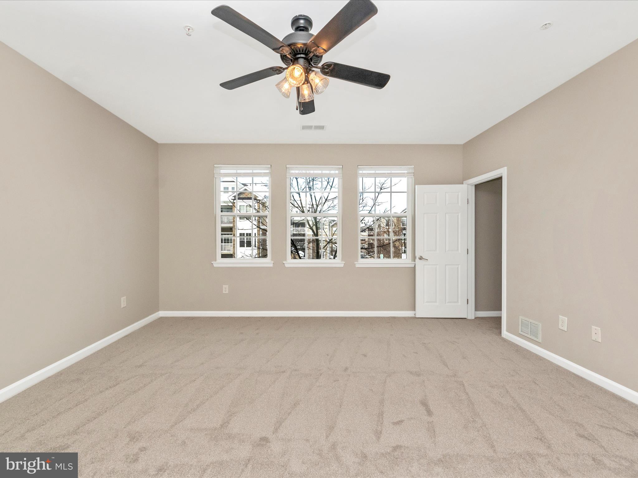 STONEY RUN - Residential Lease