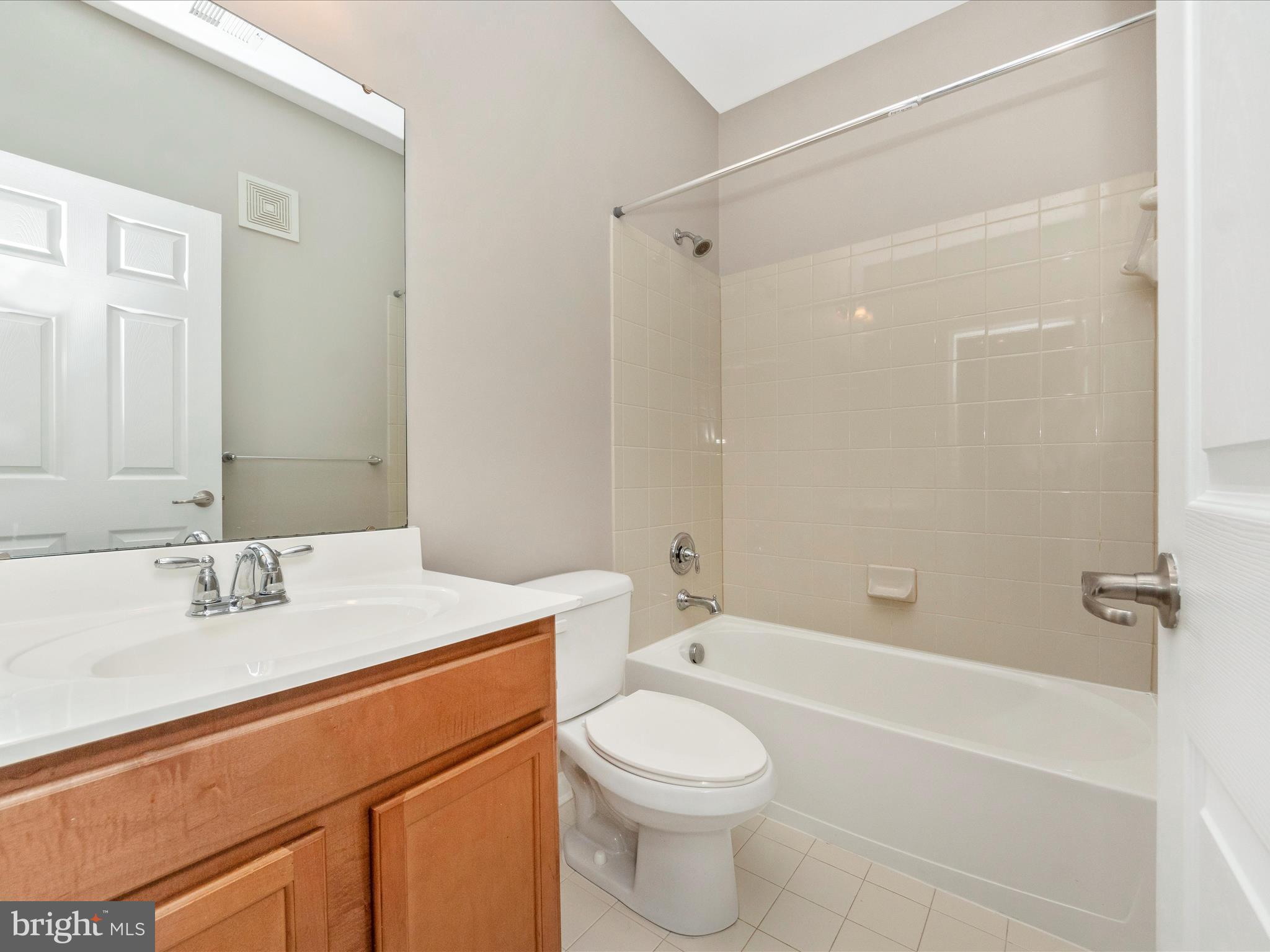 STONEY RUN - Residential Lease