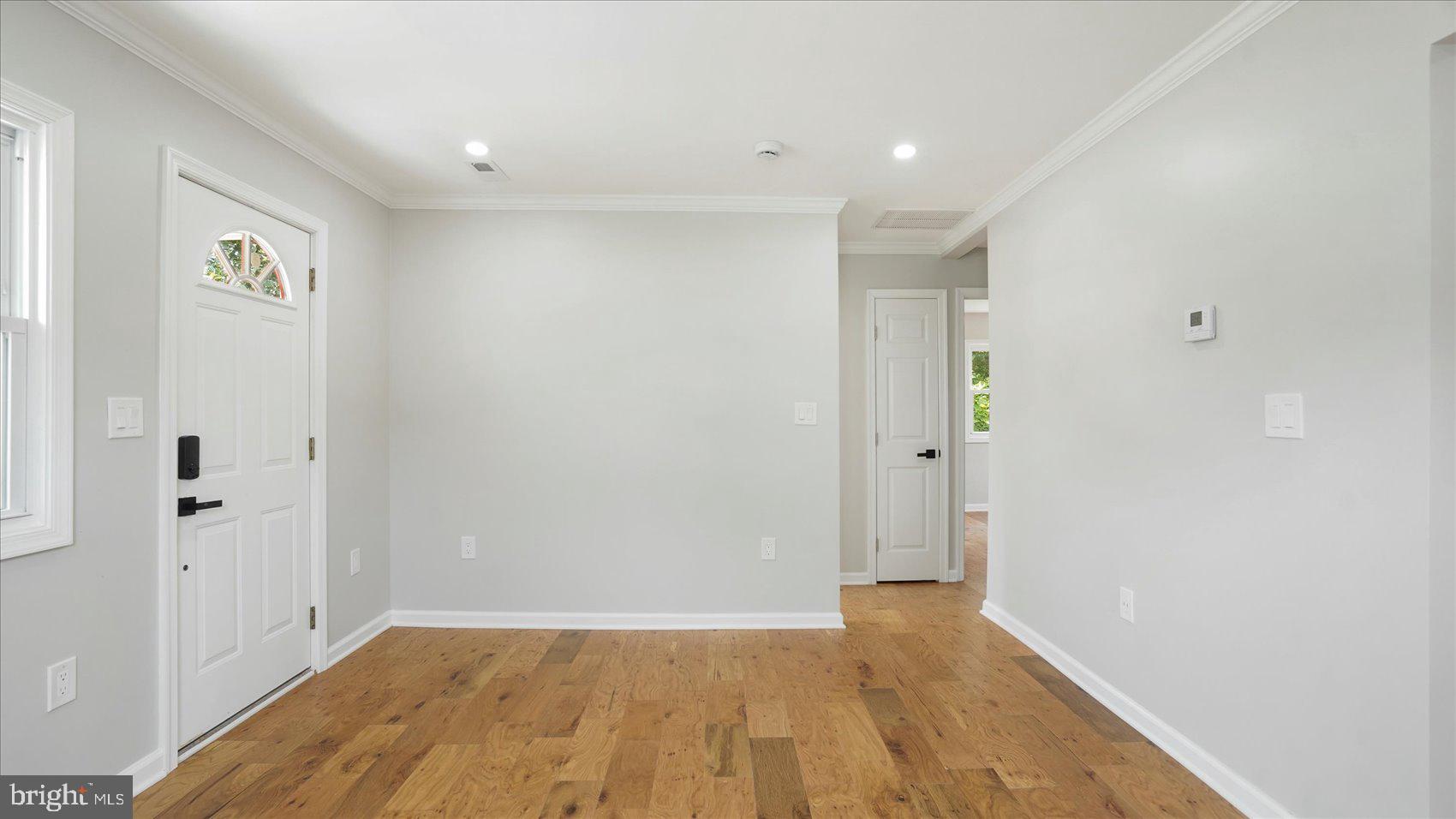 40 TRANSVERSE AVENUE