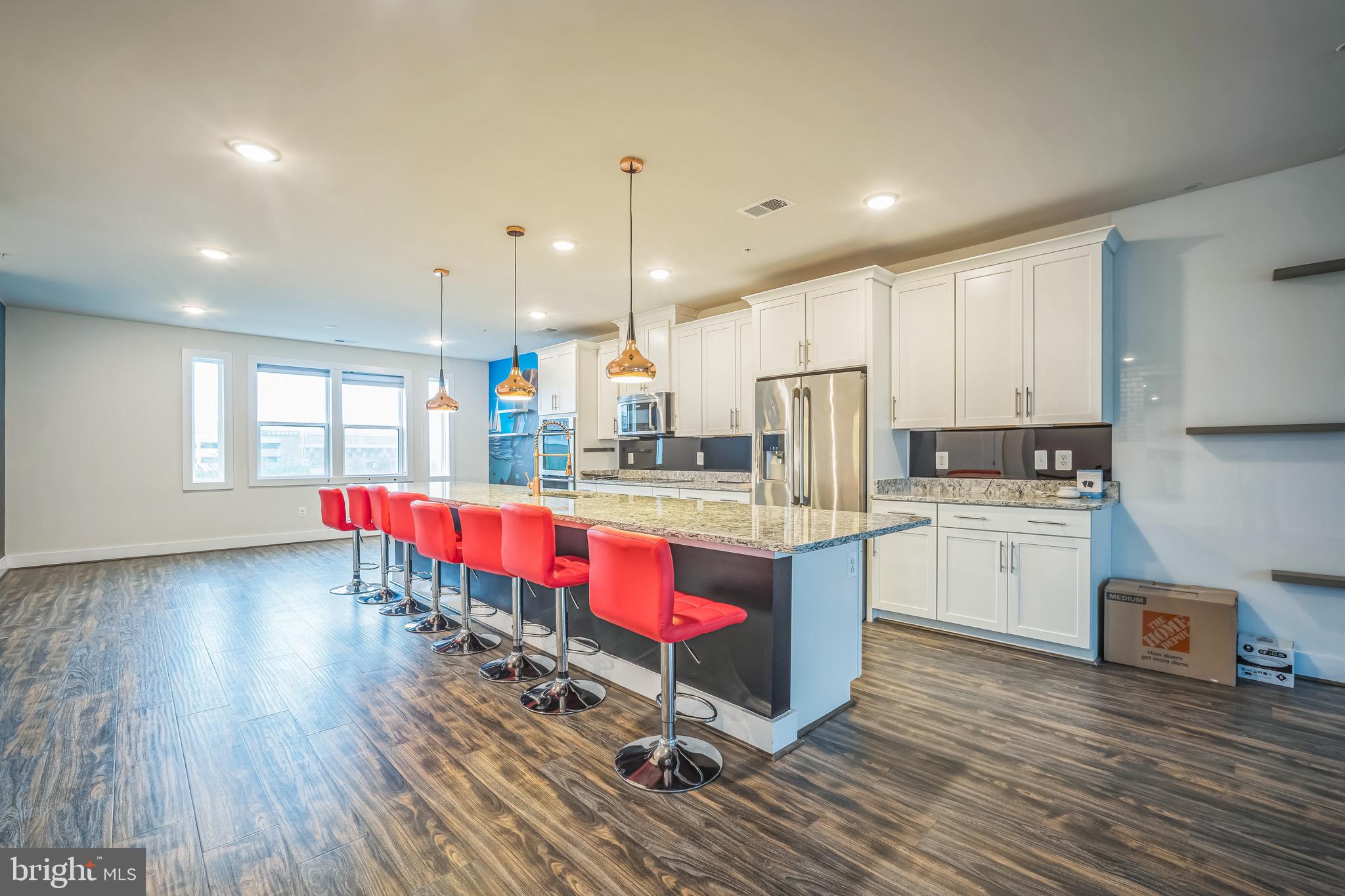 SM ONE LOUDOUN CONDO - Residential Lease