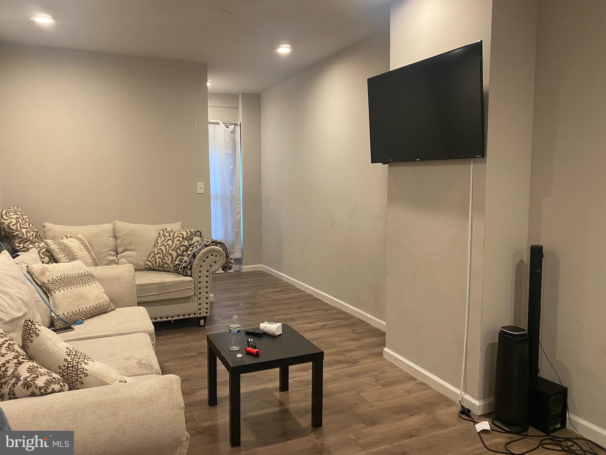 KINGSESSING - Residential Income