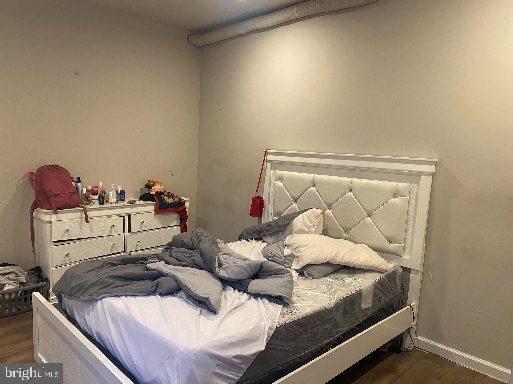 KINGSESSING - Residential Income