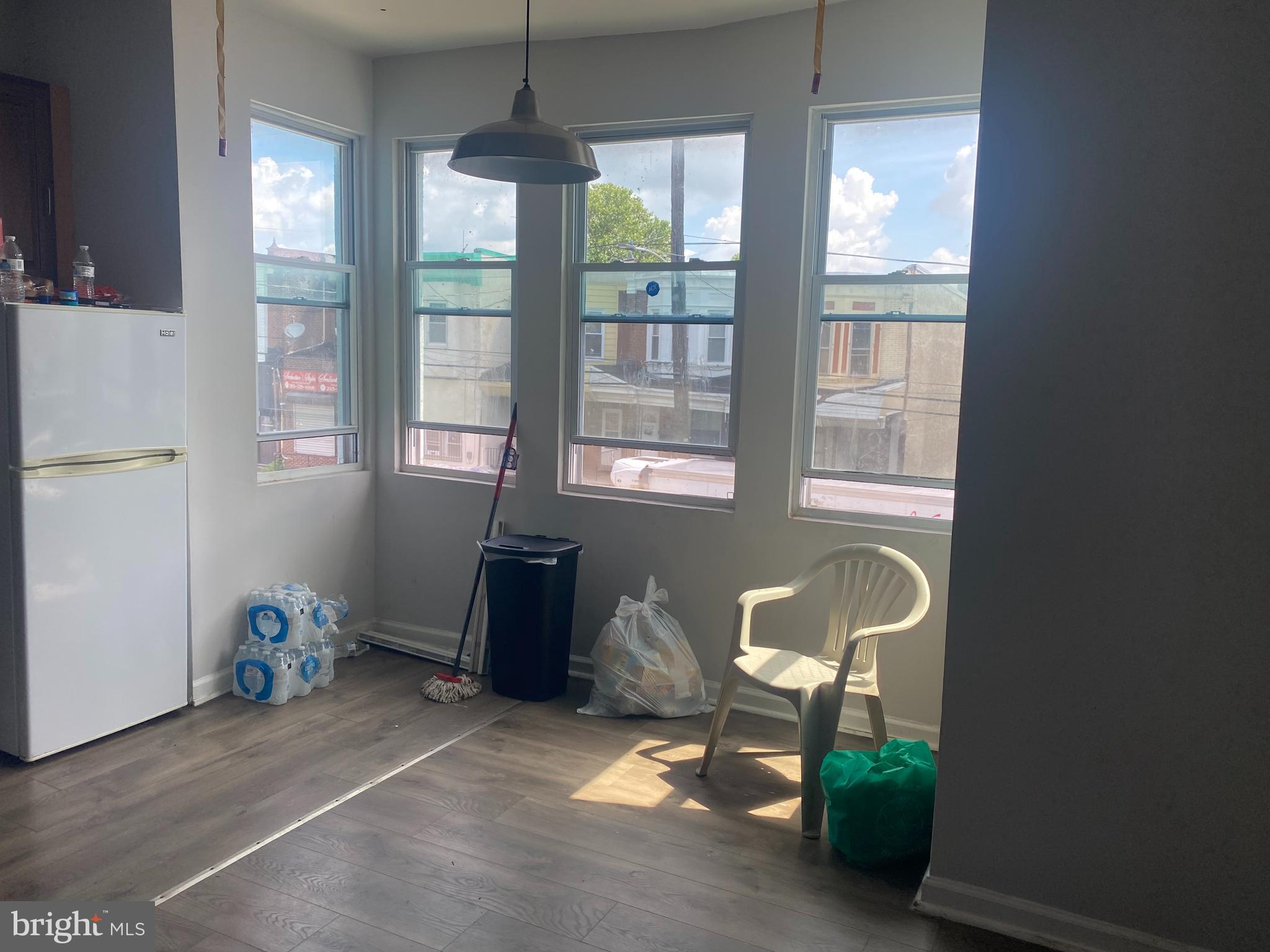 KINGSESSING - Residential Income