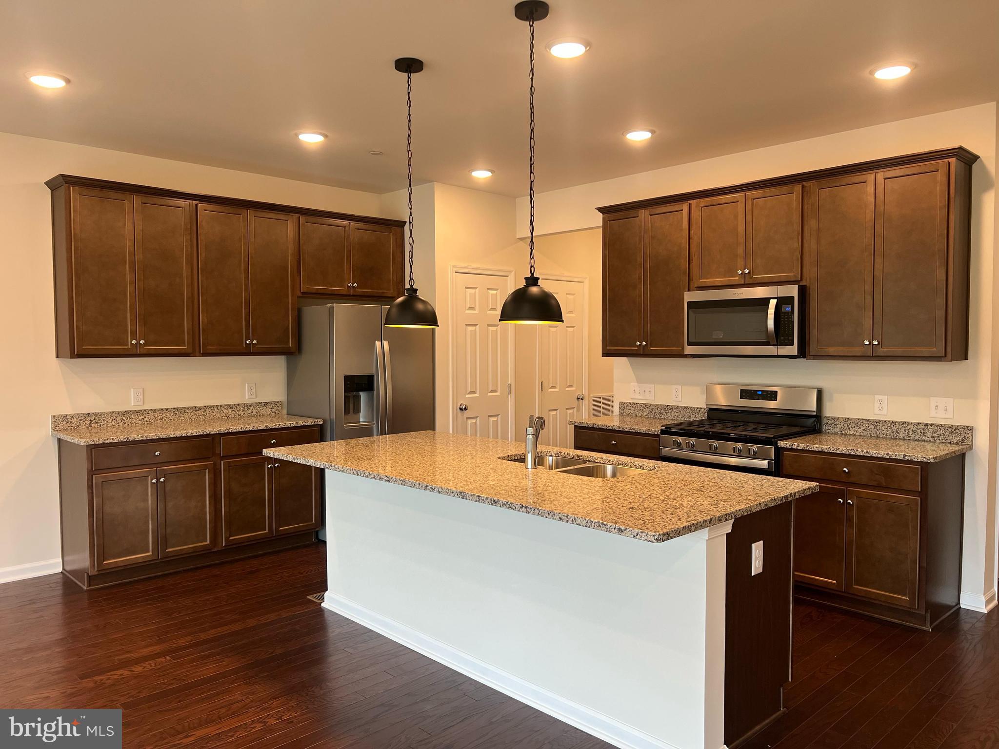 SPRING LAKE - Residential Lease