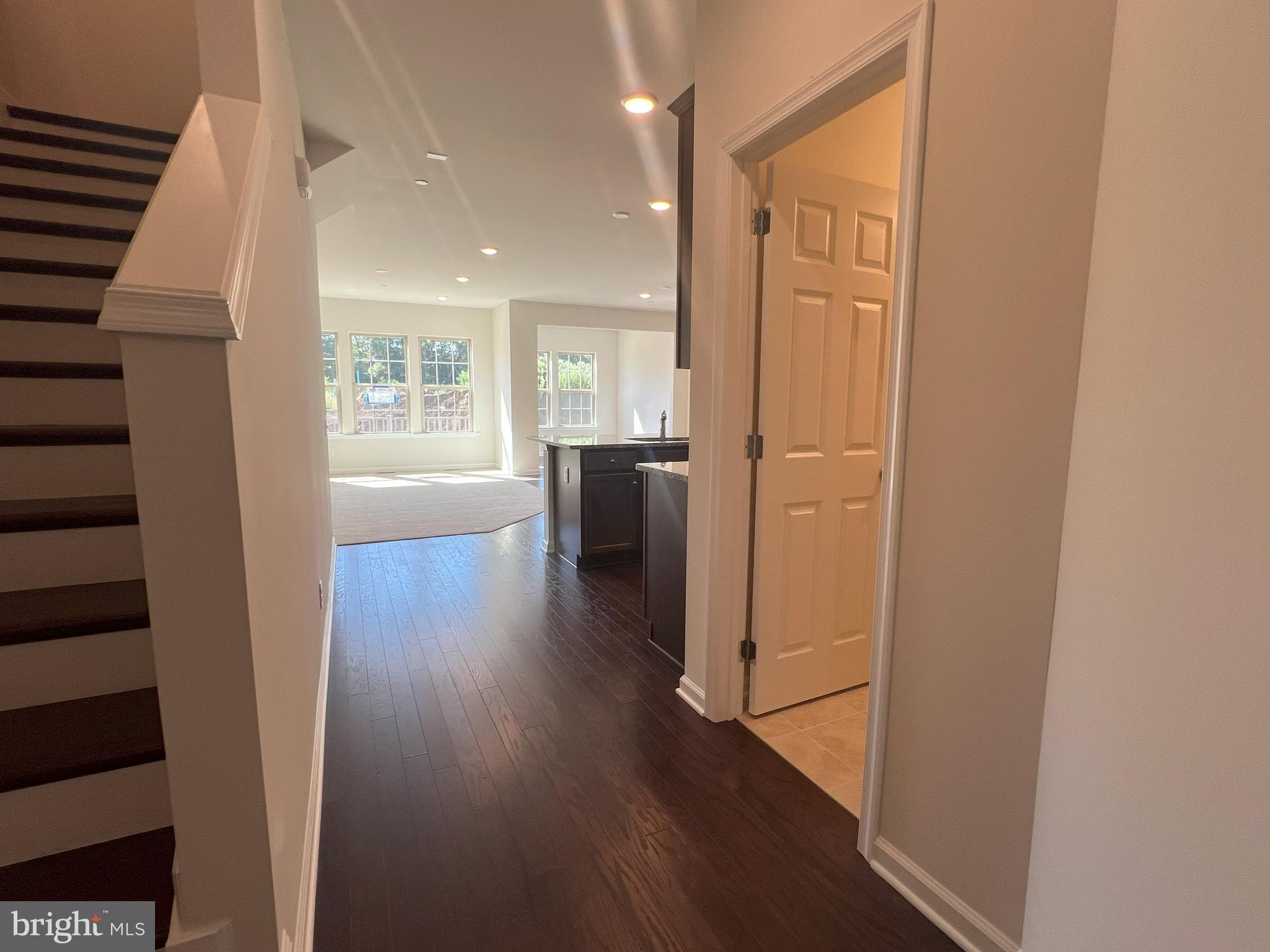 SPRING LAKE - Residential Lease