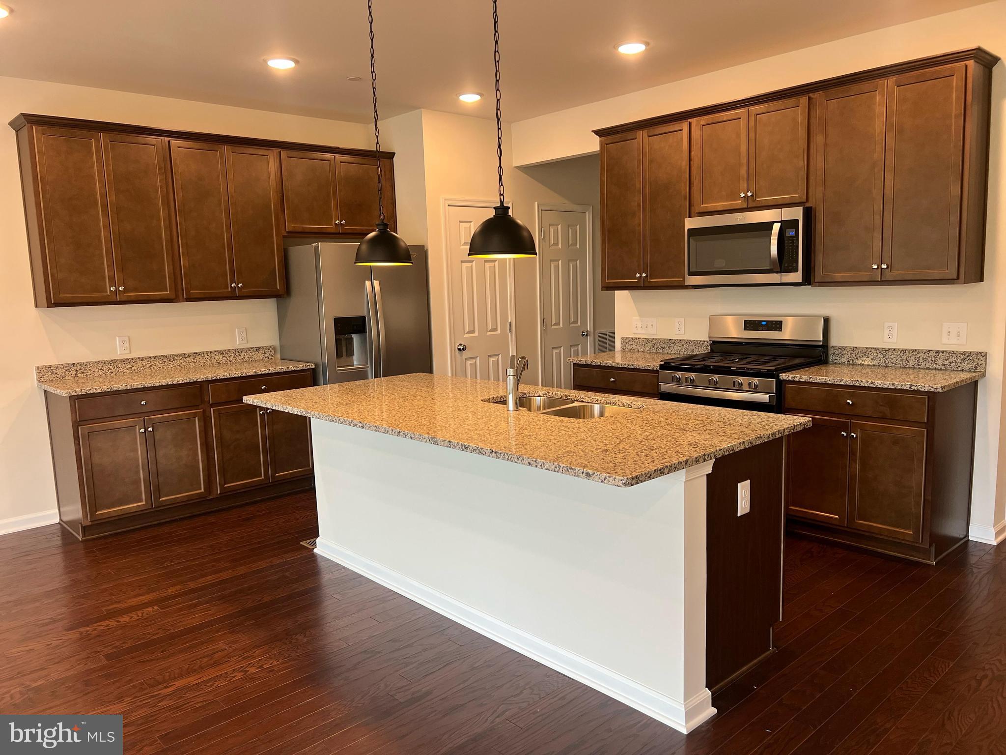 SPRING LAKE - Residential Lease