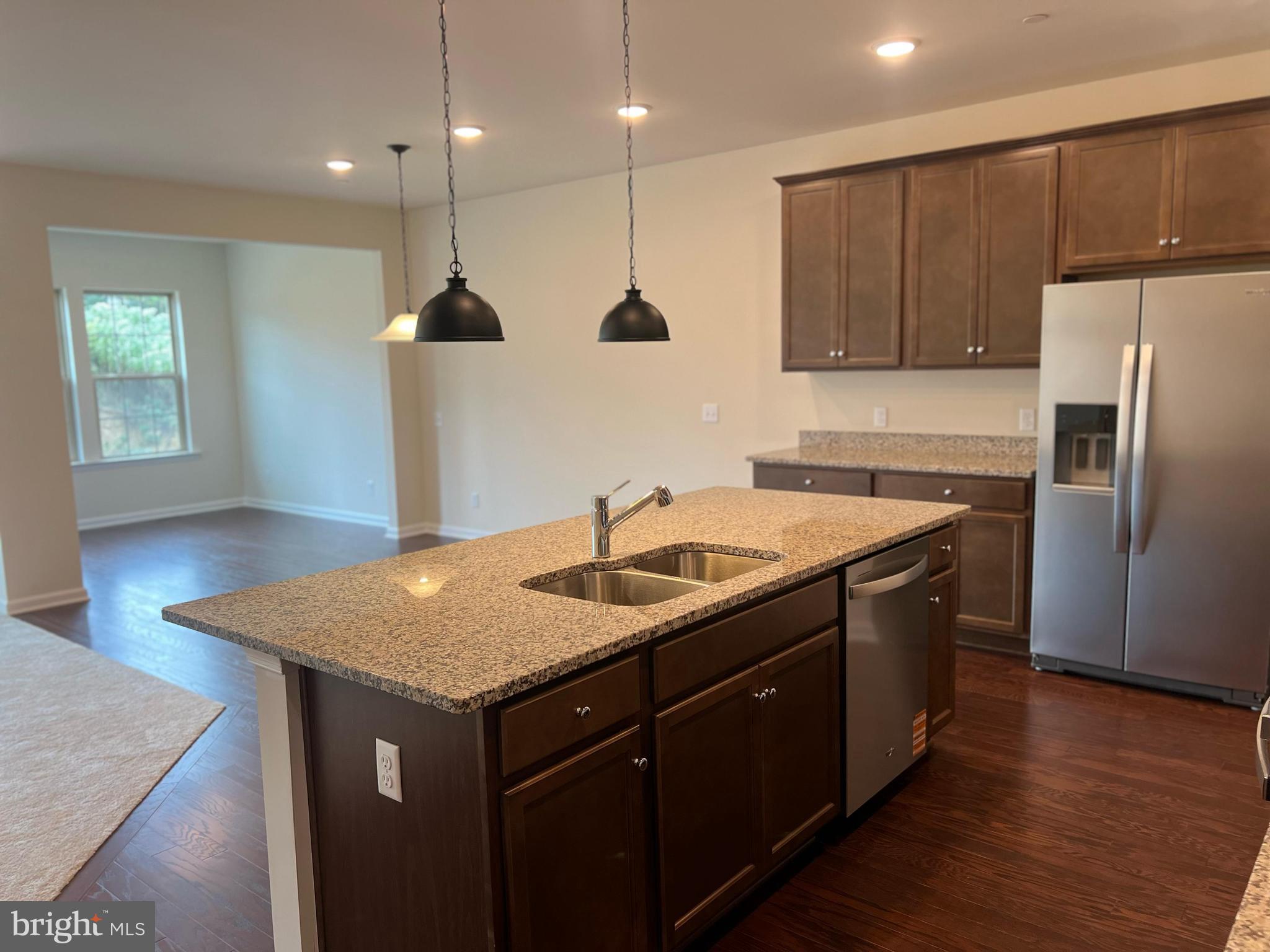 SPRING LAKE - Residential Lease