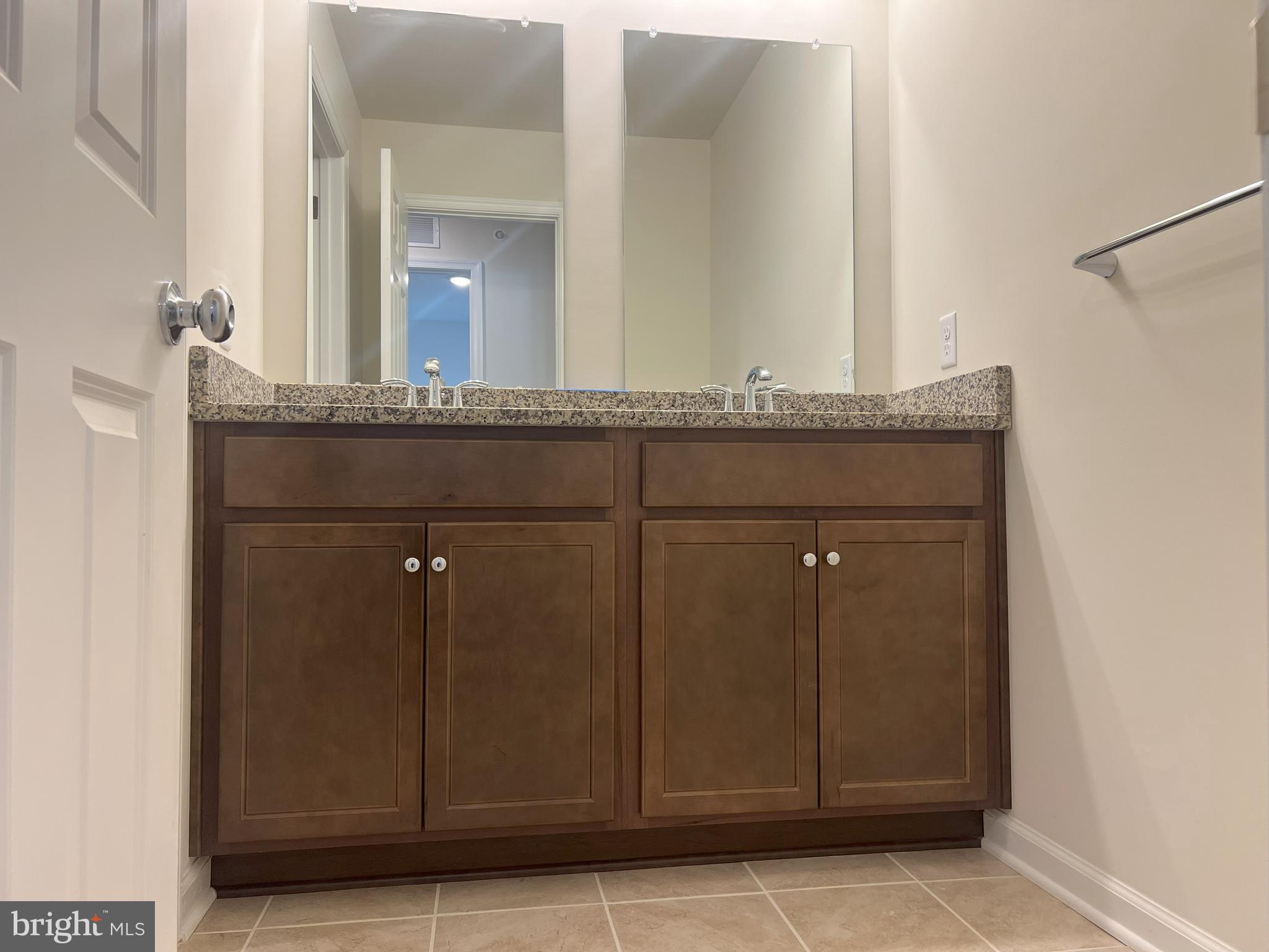 SPRING LAKE - Residential Lease