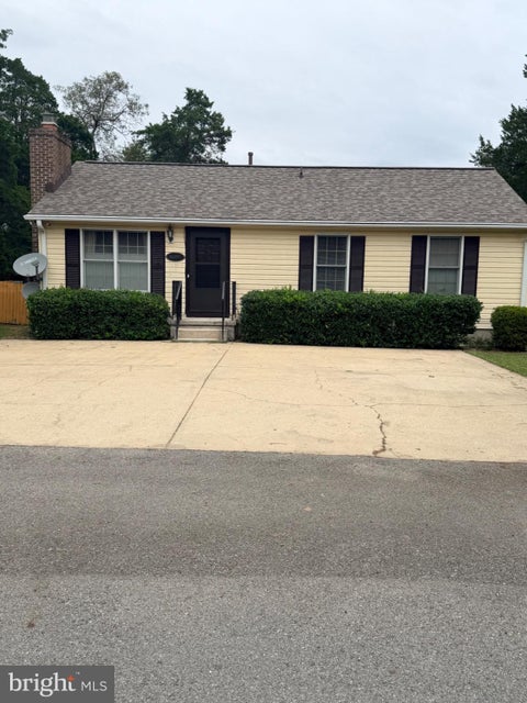 Homes For Sale - 36102 Bay Drive<br/> Saint Marys County, CHAPTICO, MD 20621