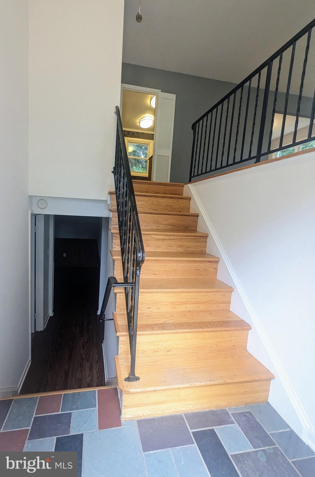 ARLINGTON HEIGHTS - Residential Lease