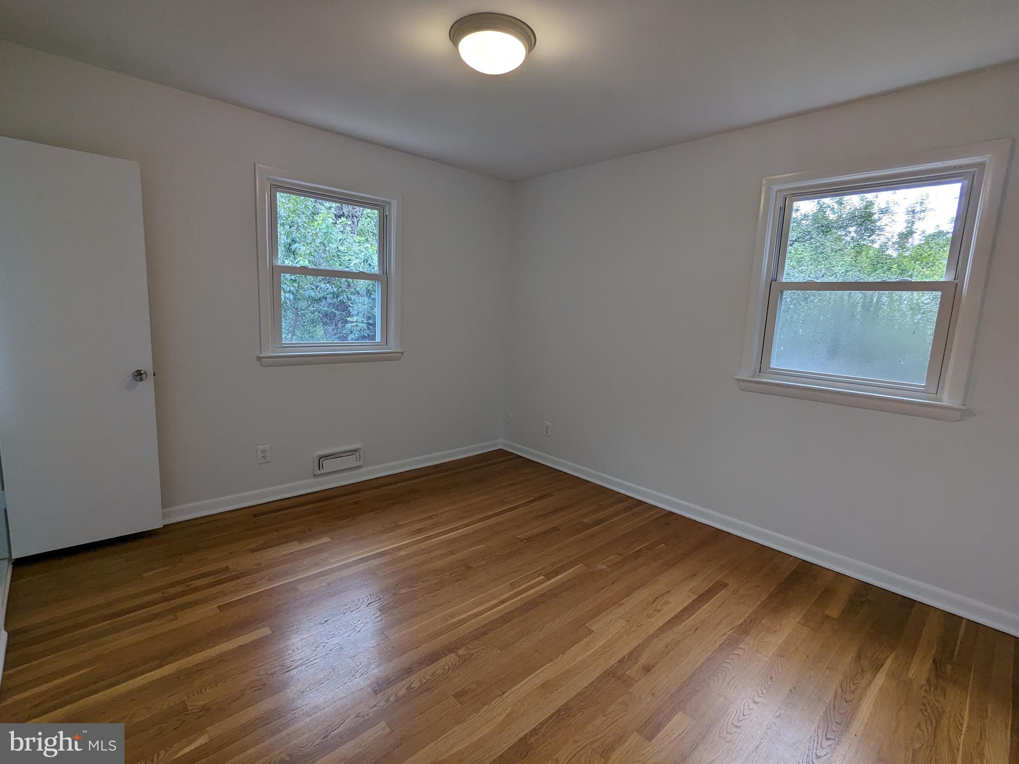 ARLINGTON HEIGHTS - Residential Lease