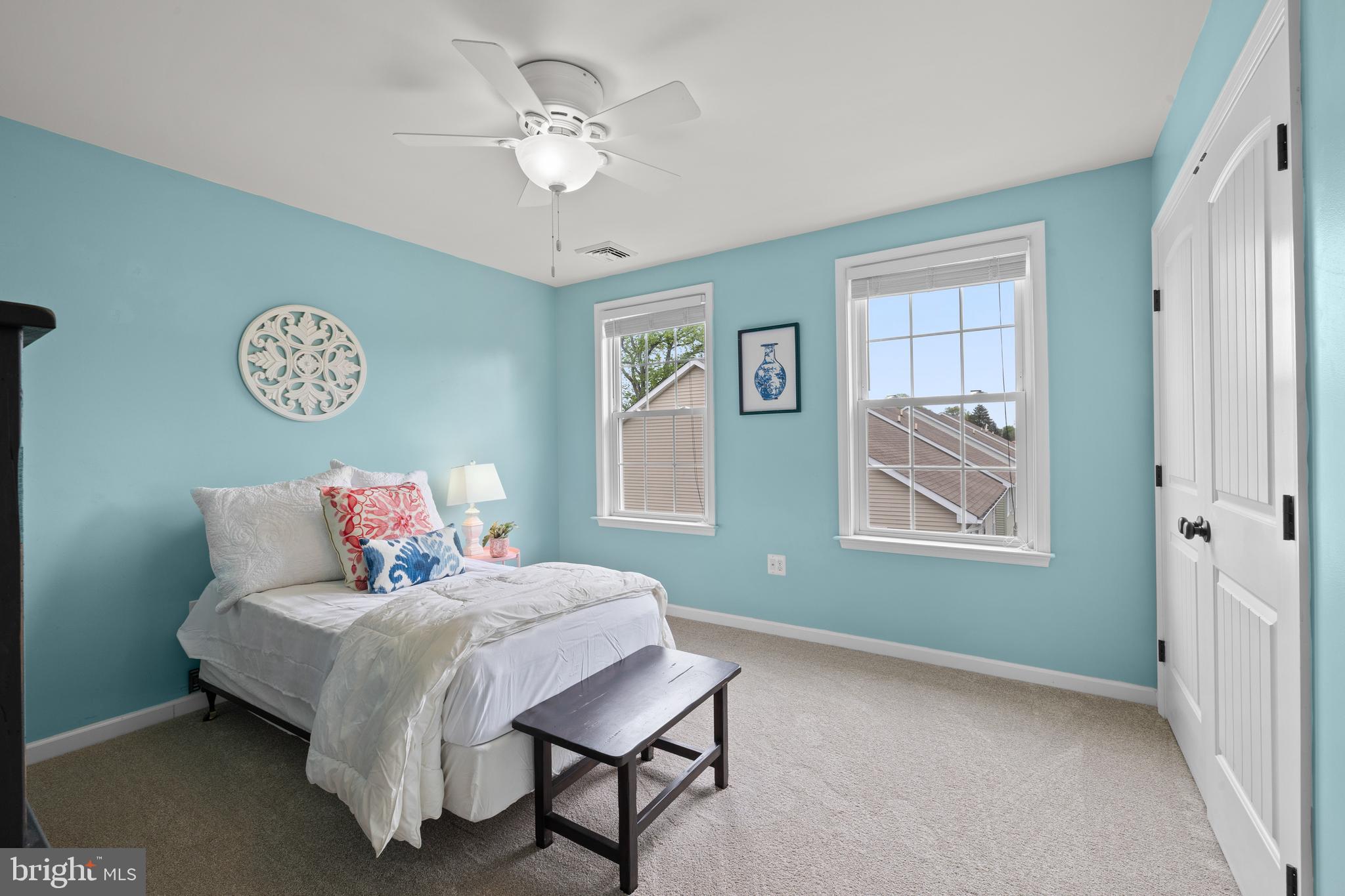 MANOA - Residential