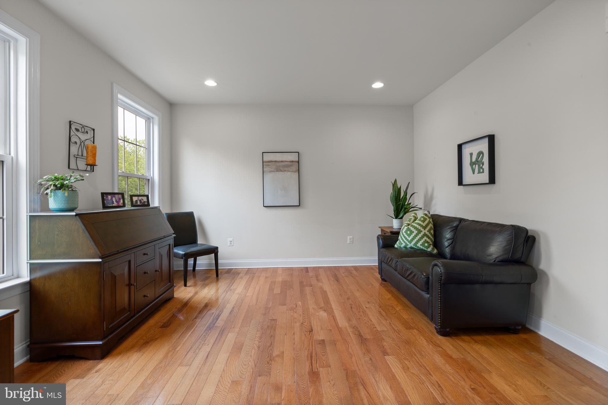 MANOA - Residential