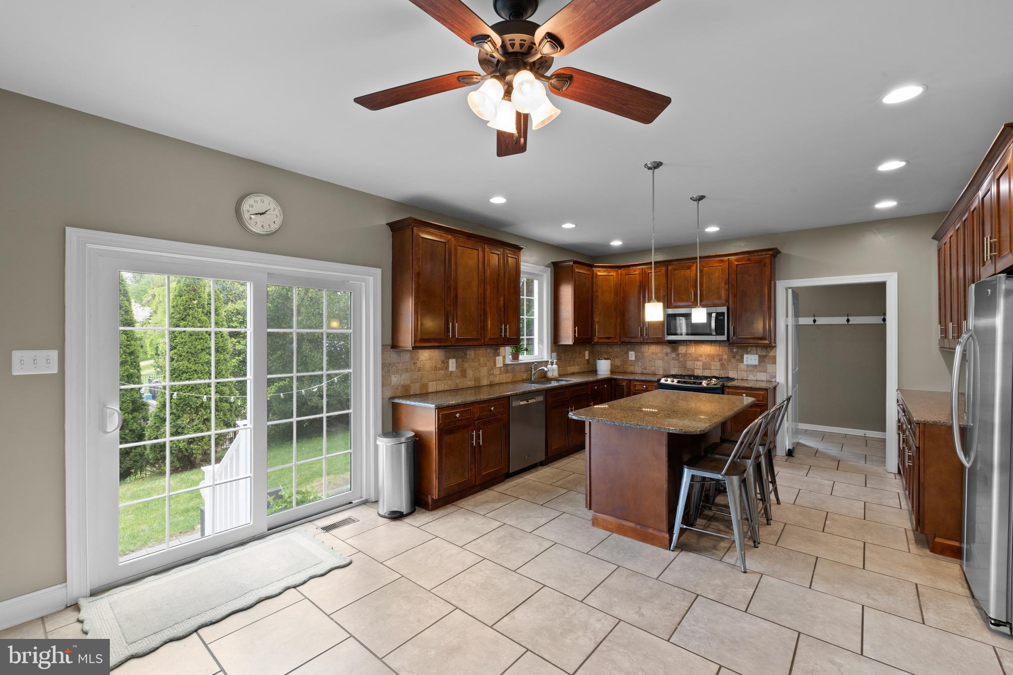 MANOA - Residential