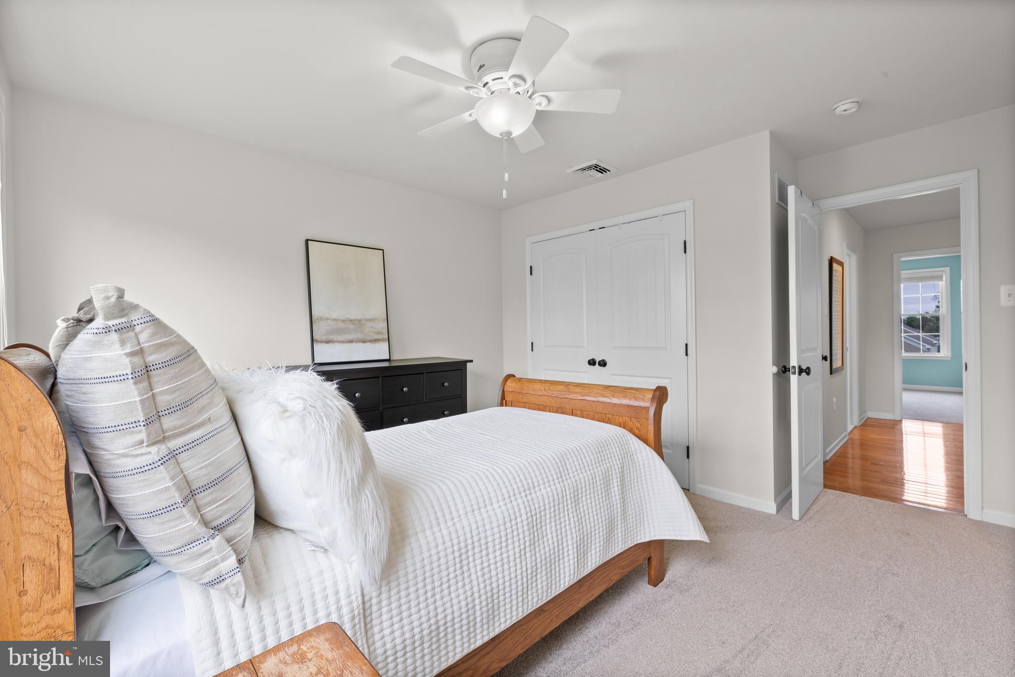 MANOA - Residential