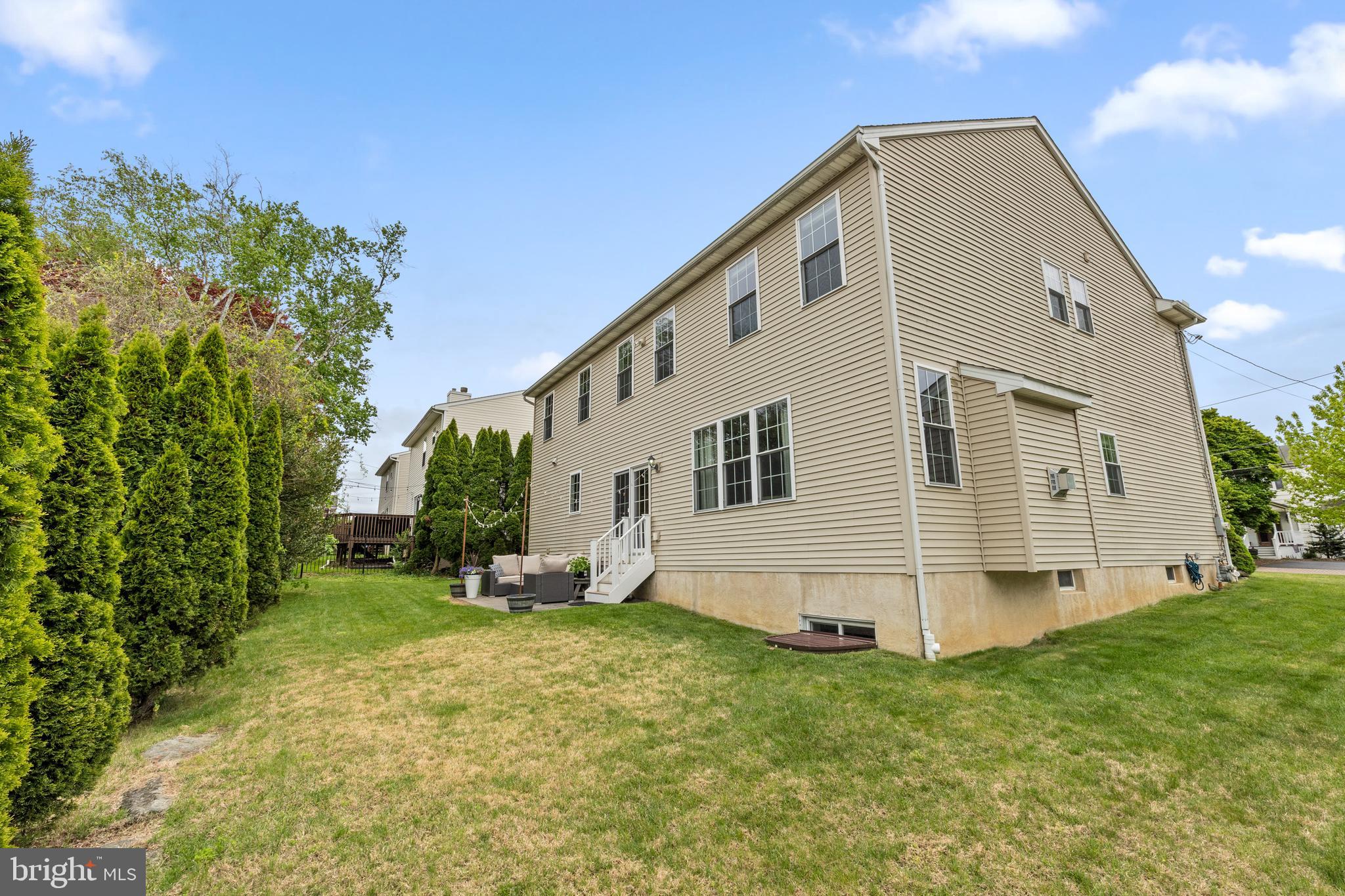 MANOA - Residential