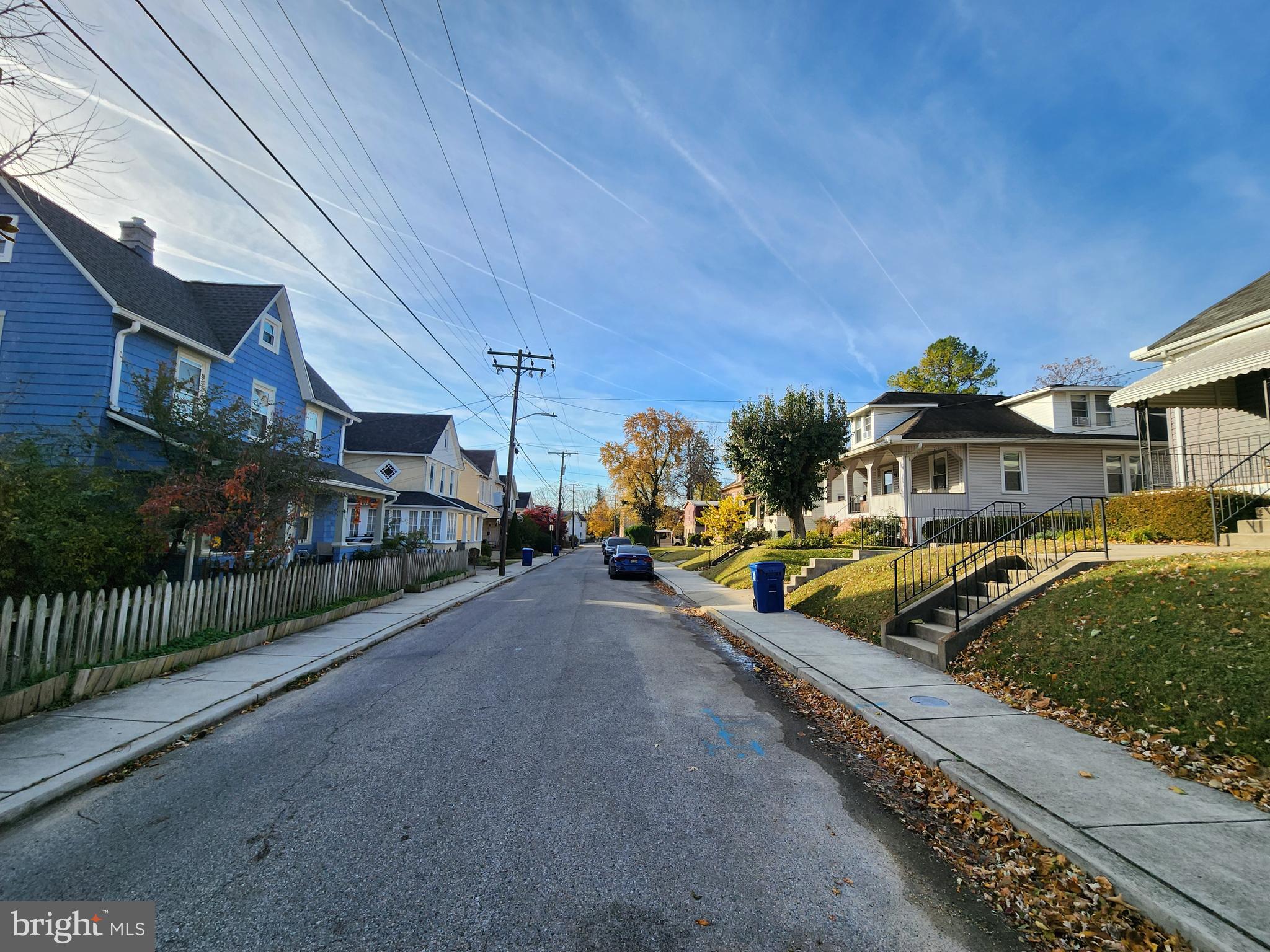 4610 HAMPNETT AVENUE