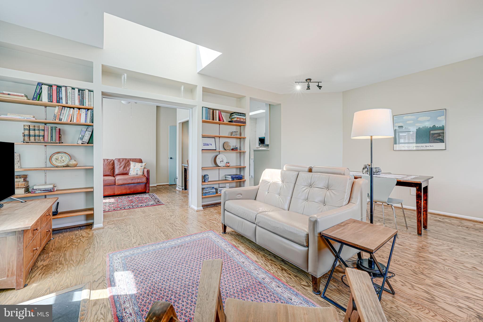 DUPONT CIRCLE - Residential