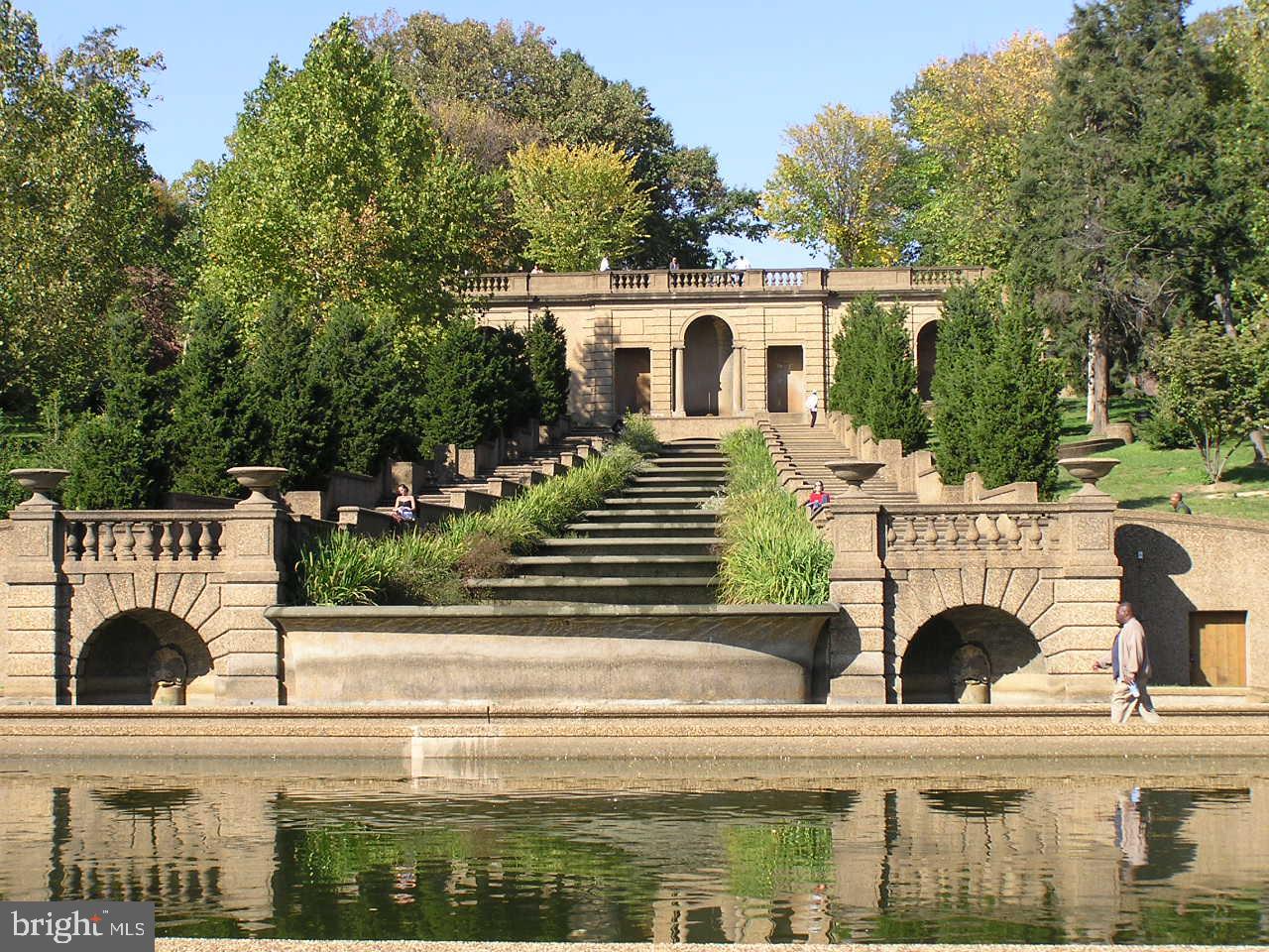 DUPONT CIRCLE - Residential