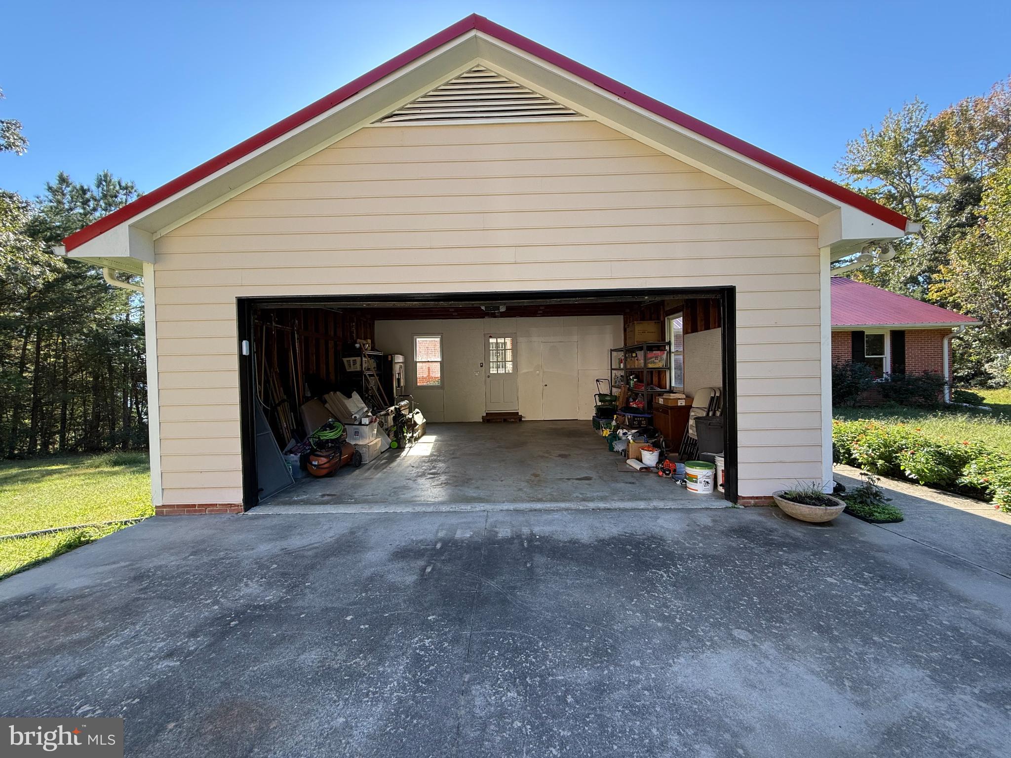 DRUM POINT - Residential