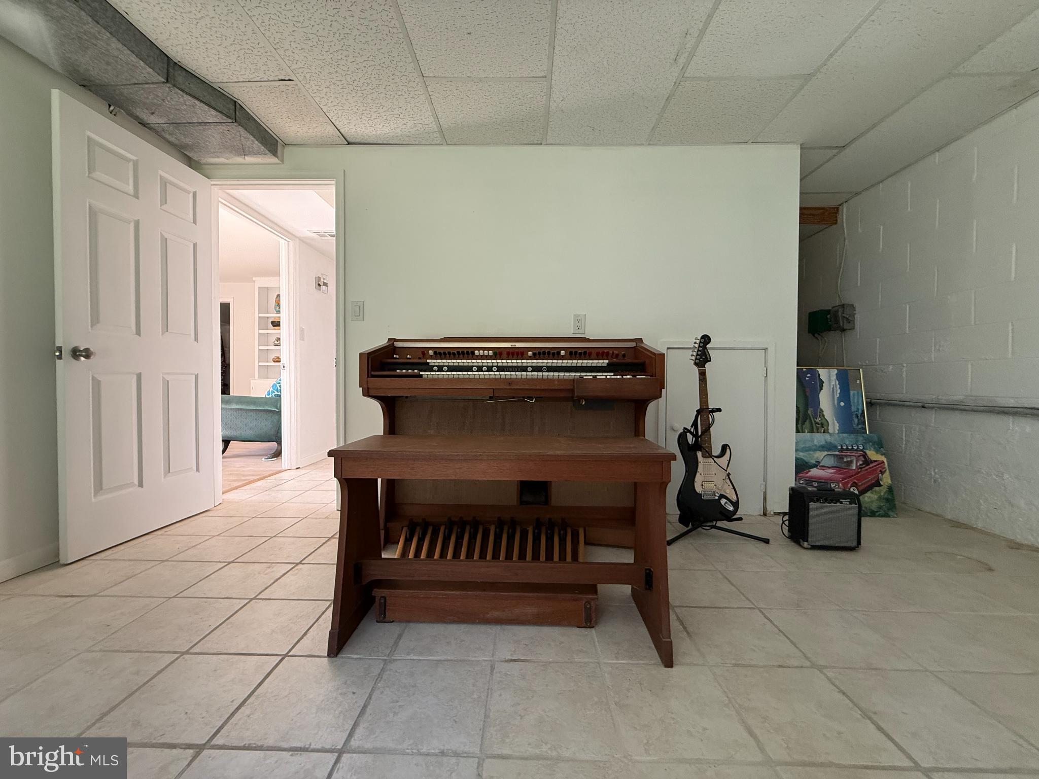 DRUM POINT - Residential