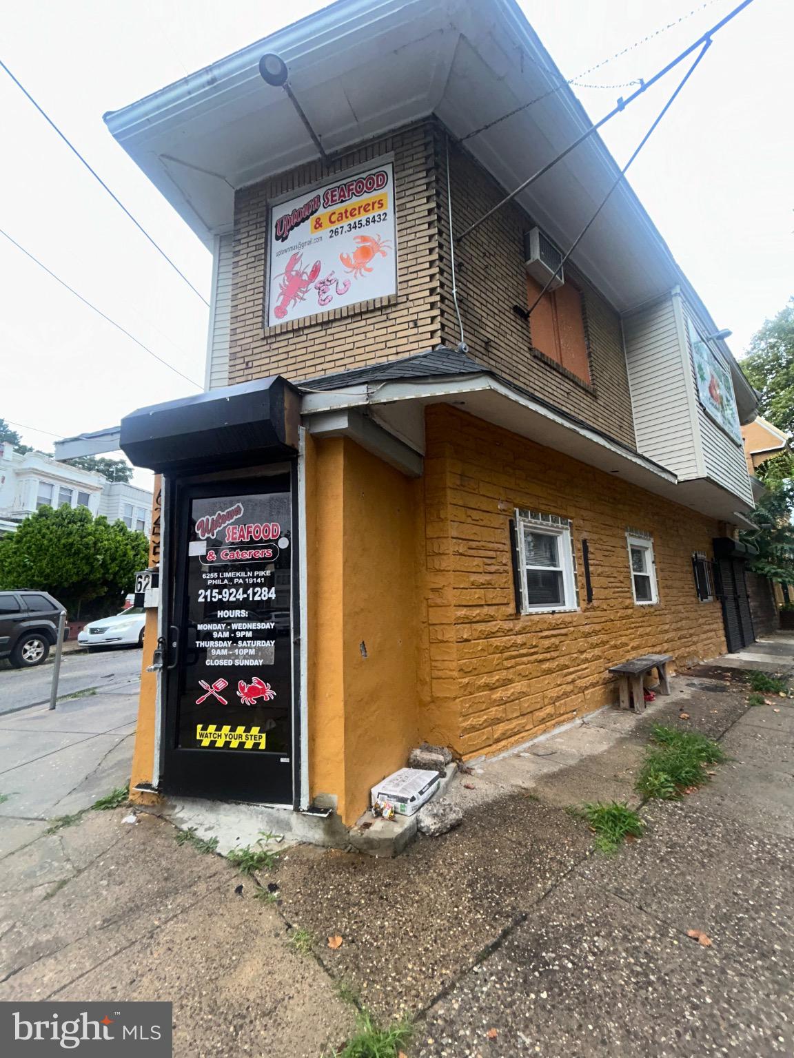 EAST OAK LANE - Commercial Sale