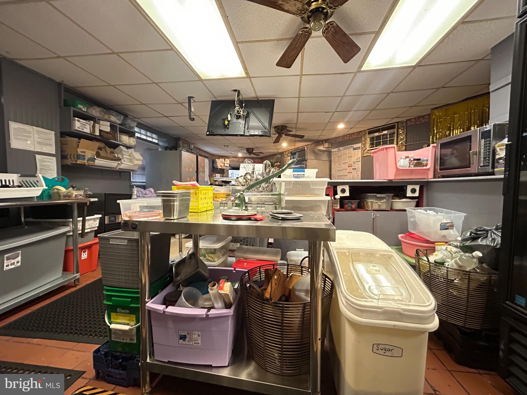 EAST OAK LANE - Commercial Sale