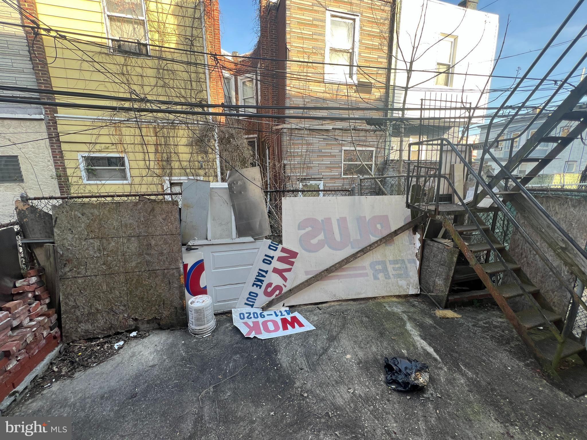 COBBS CREEK - Residential