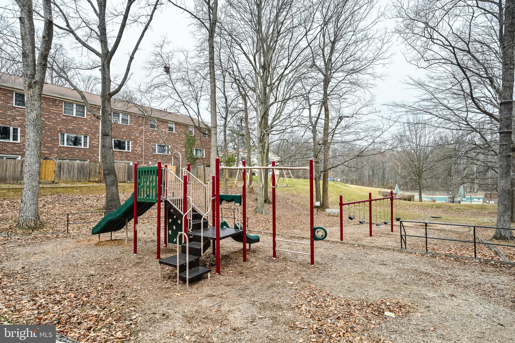 CARDINAL FOREST - Residential Lease