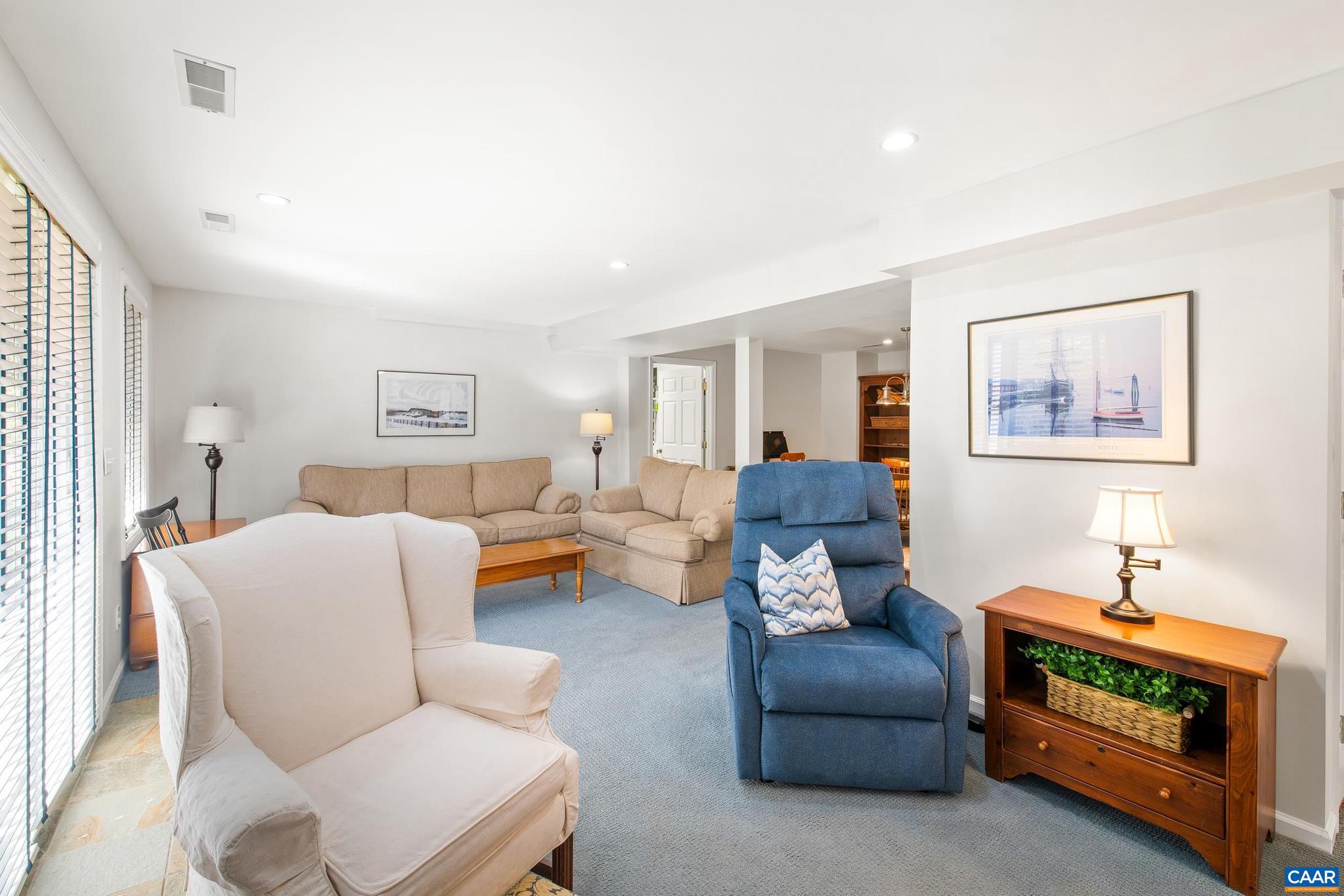 SOUTHERN HILLS - Residential