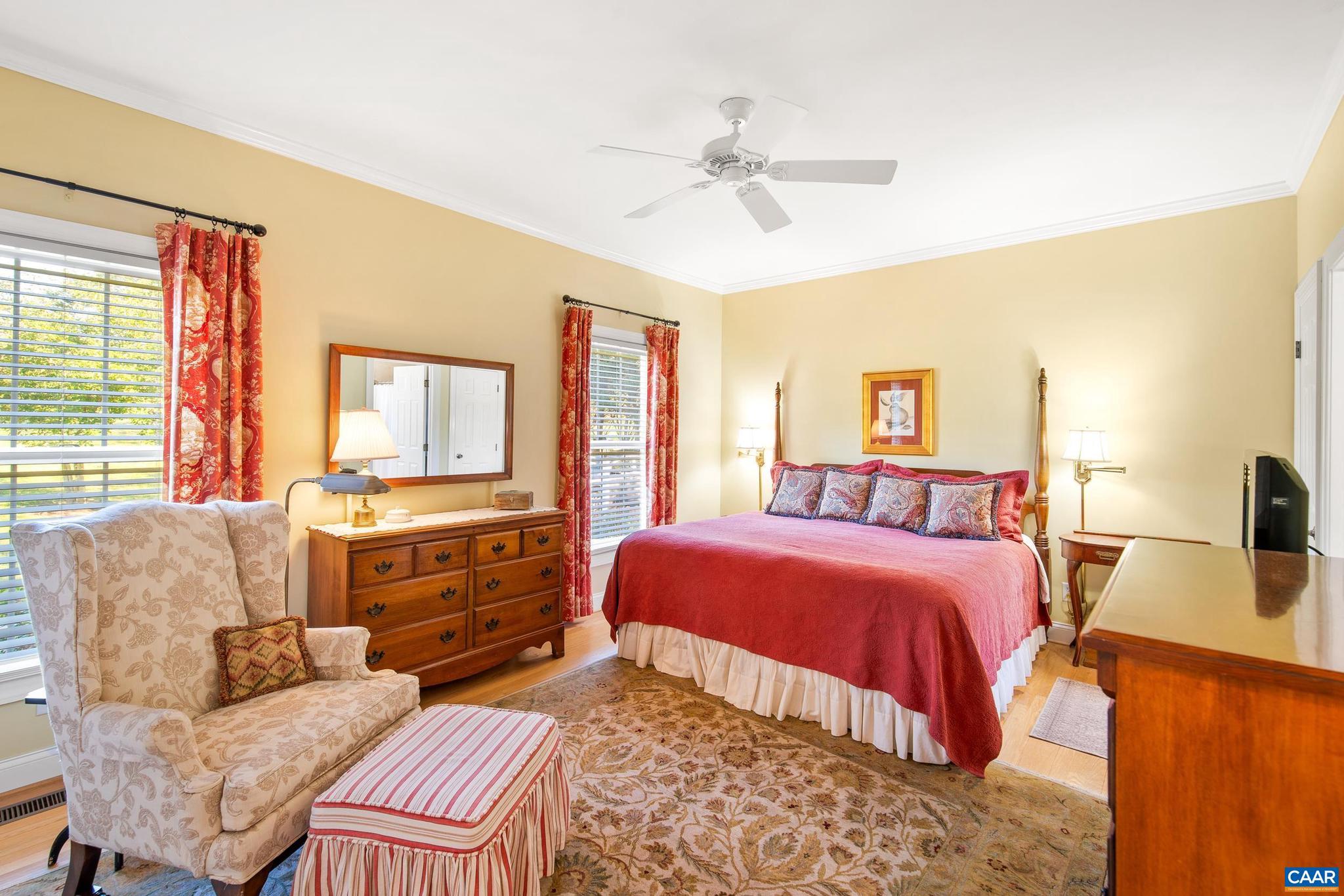 SOUTHERN HILLS - Residential