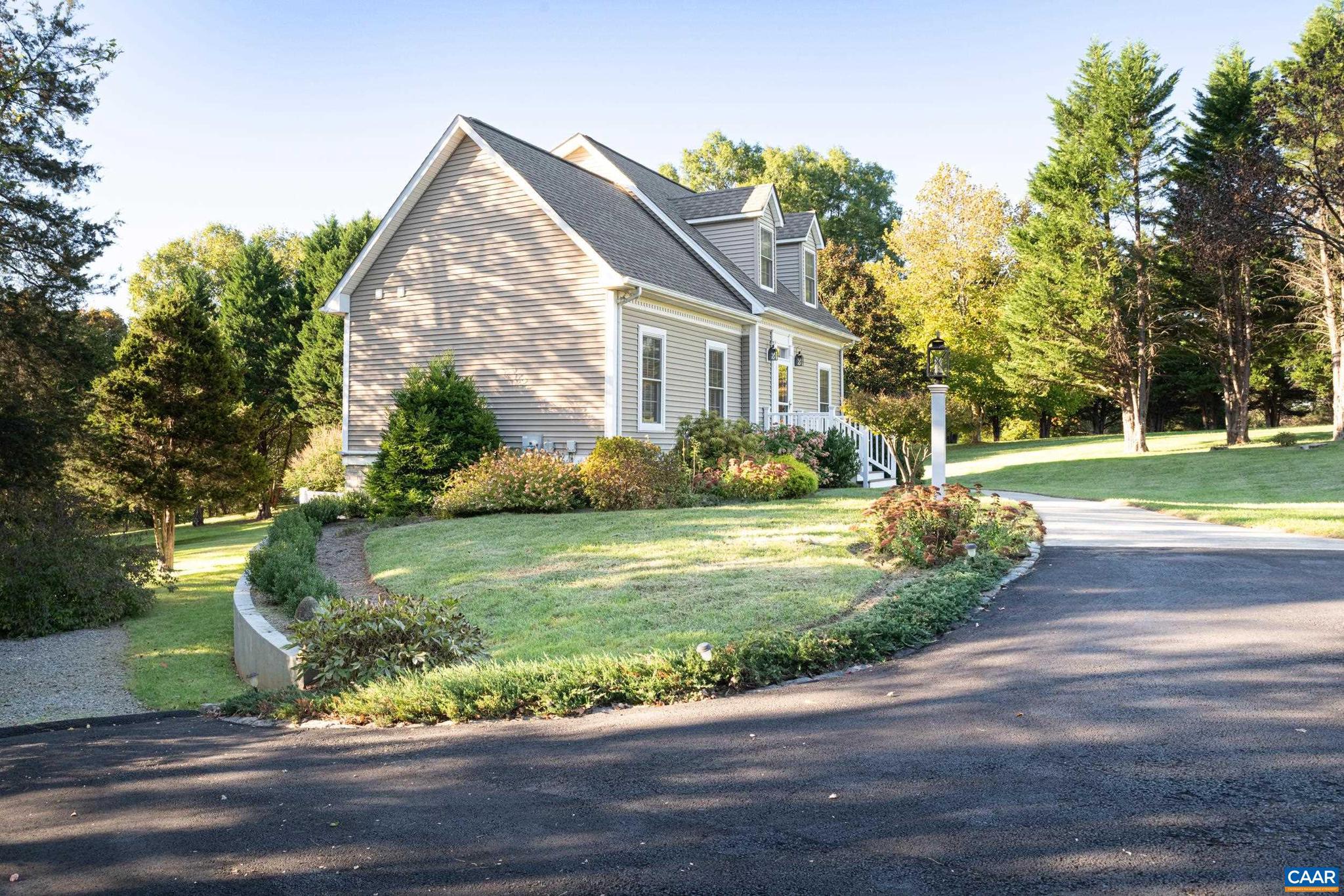 SOUTHERN HILLS - Residential